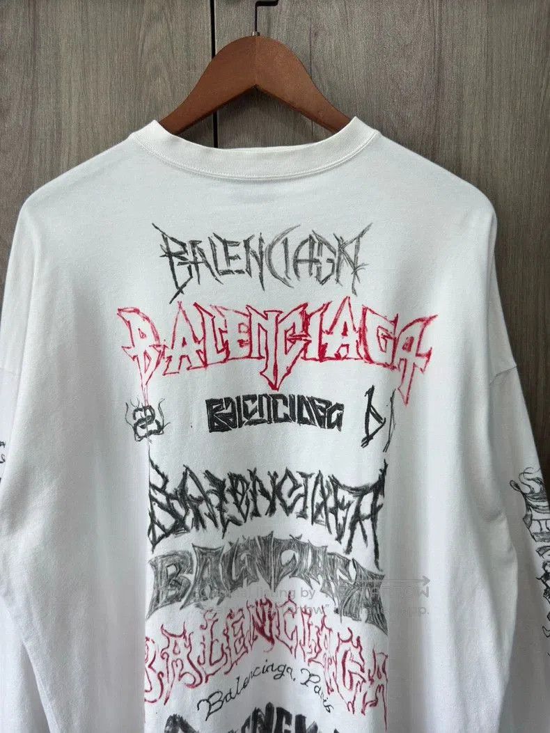 Balenciaga Balenciaga Graffiti Long Sleeve T-Shirt. Size US XS / EU 42 / 0 - 5 Thumbnail