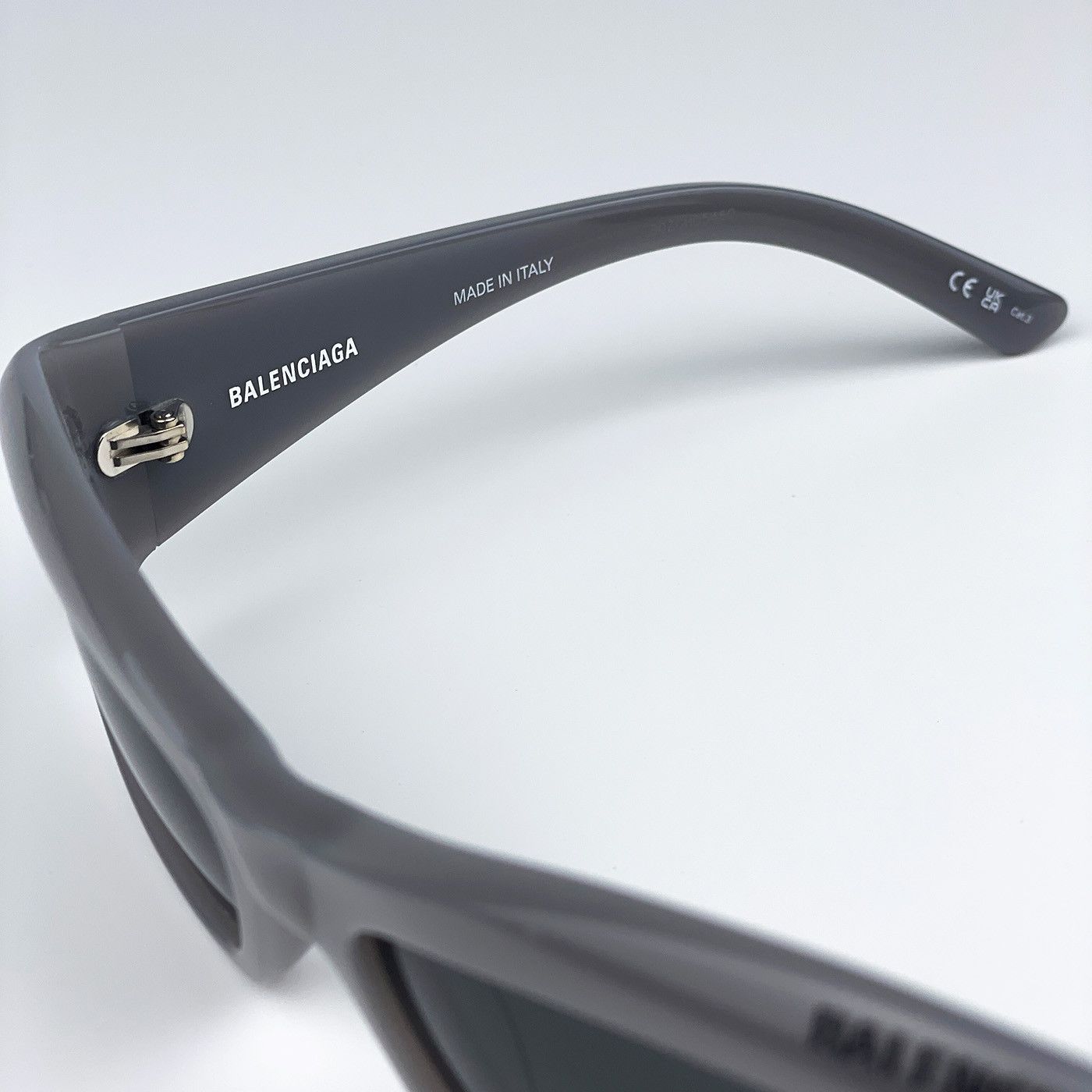 Balenciaga NEW Balenciaga BB0266S 003 Grey Rectangle Unisex Sunglasses Size ONE SIZE - 10 Thumbnail