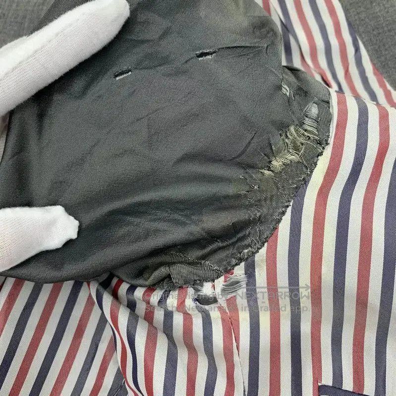 Thom Browne Thom Browne Classic Gray Wool Women's Jacket . Size XXS / US 00 / IT 34 - 9 Thumbnail