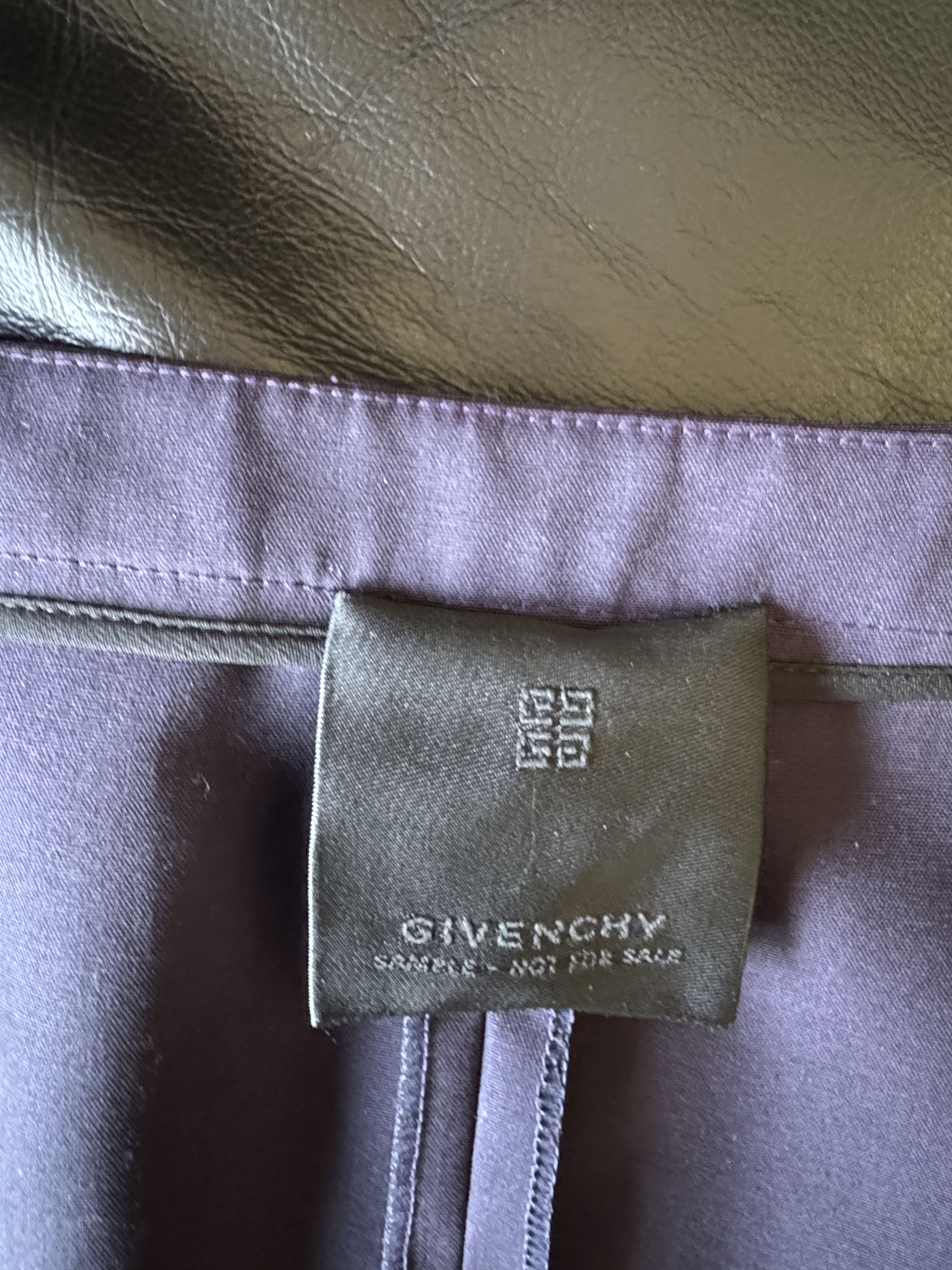 Givenchy Pleated Mini Skirt in Dark Purple (Sample) Size 26" / US 2 / IT 38 - 9 Thumbnail