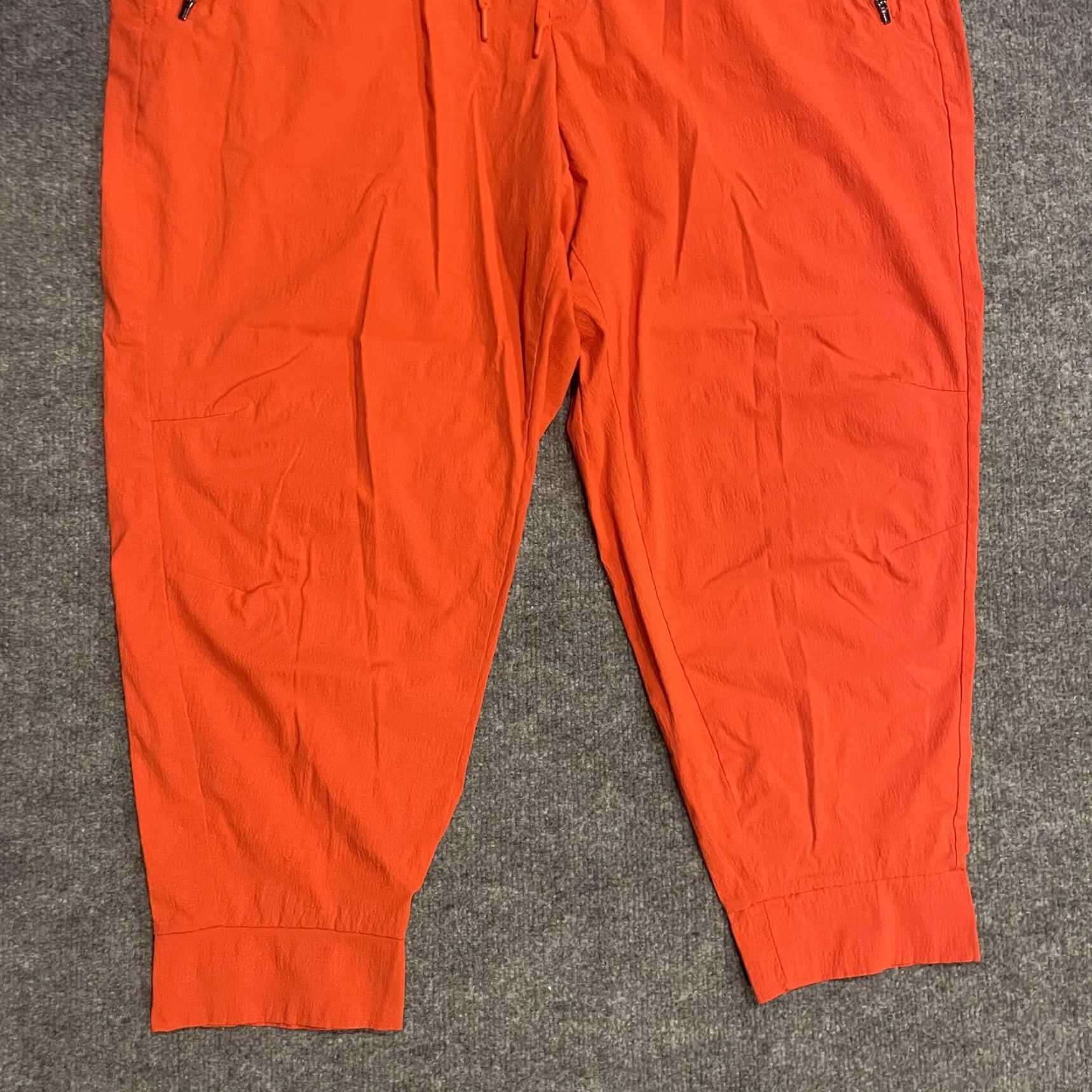 Athleta Athleta Trekkie North Jogger Pants Womens 22 Orange Athletic Drawstring Nylon Spandex Pockets 26 In Inseam -- Plus Size? Size 40" / US 18 - 5 Thumbnail