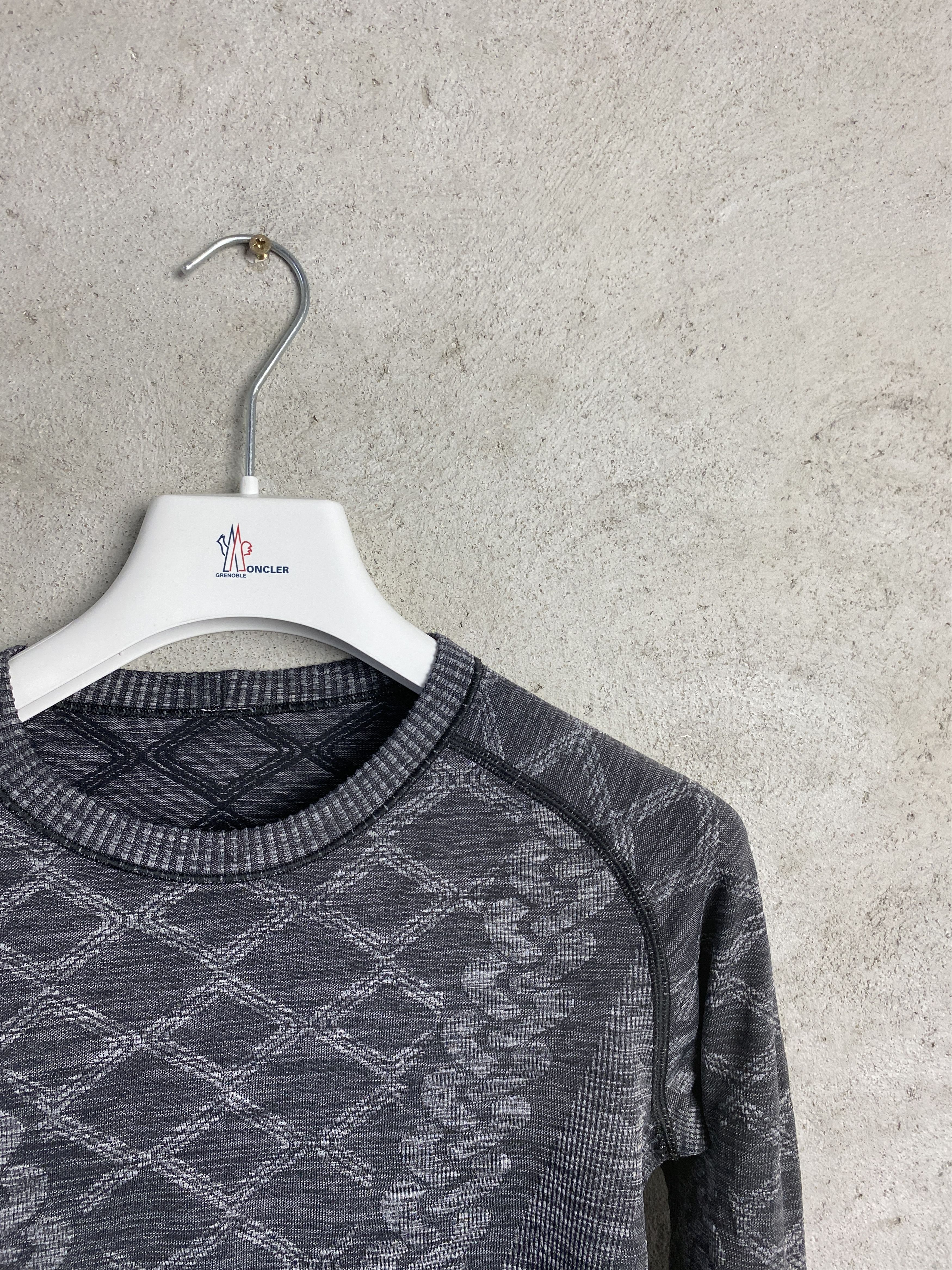 Lululemon Lululemon Rest Less Pullover long sleeve t-shirt pilates gym Size XS / US 0-2 / IT 36-38 - 2 Thumbnail