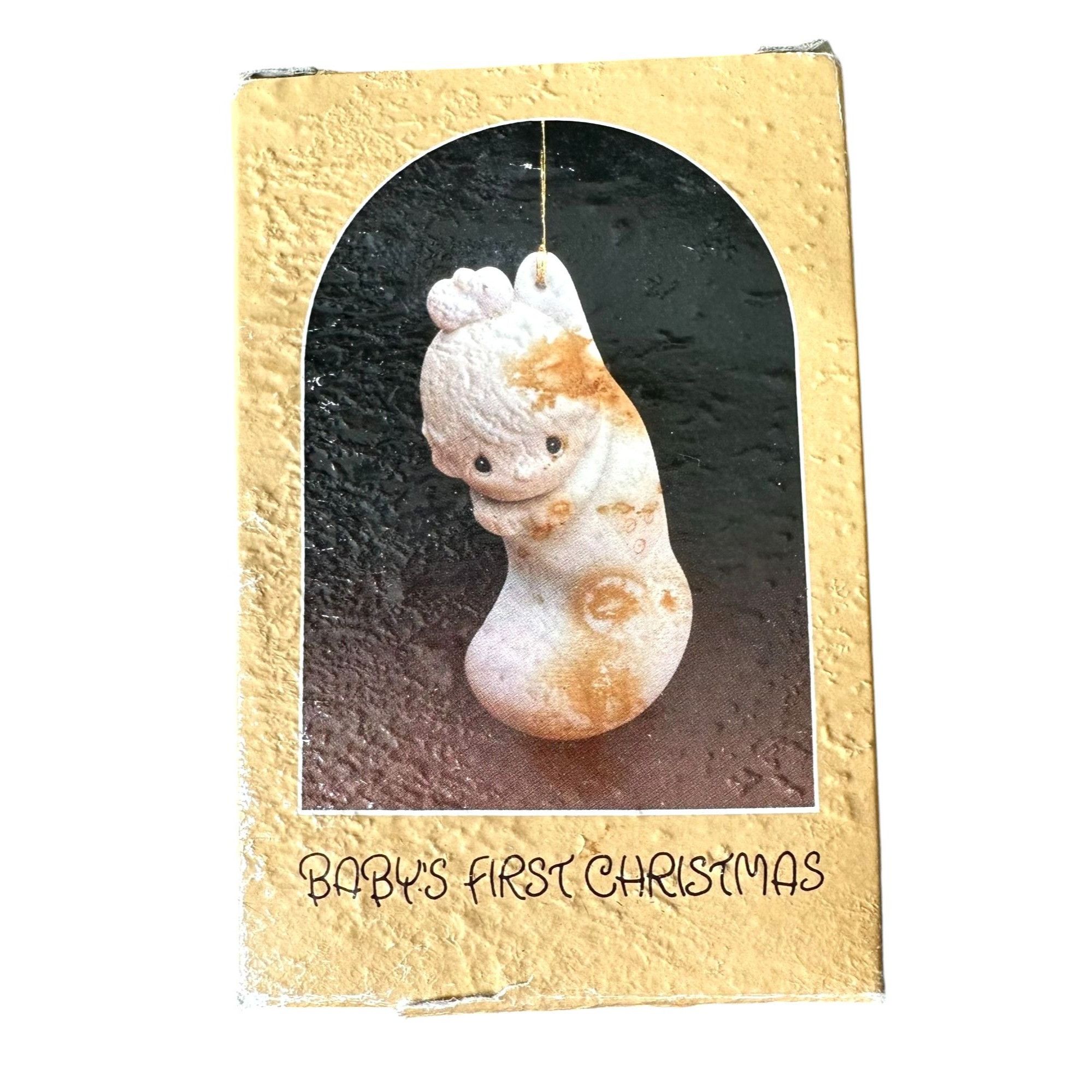 Vintage Vtg1982 Precious Moments Babys First Christmas Tree Ornament Size ONE SIZE - 3 Thumbnail