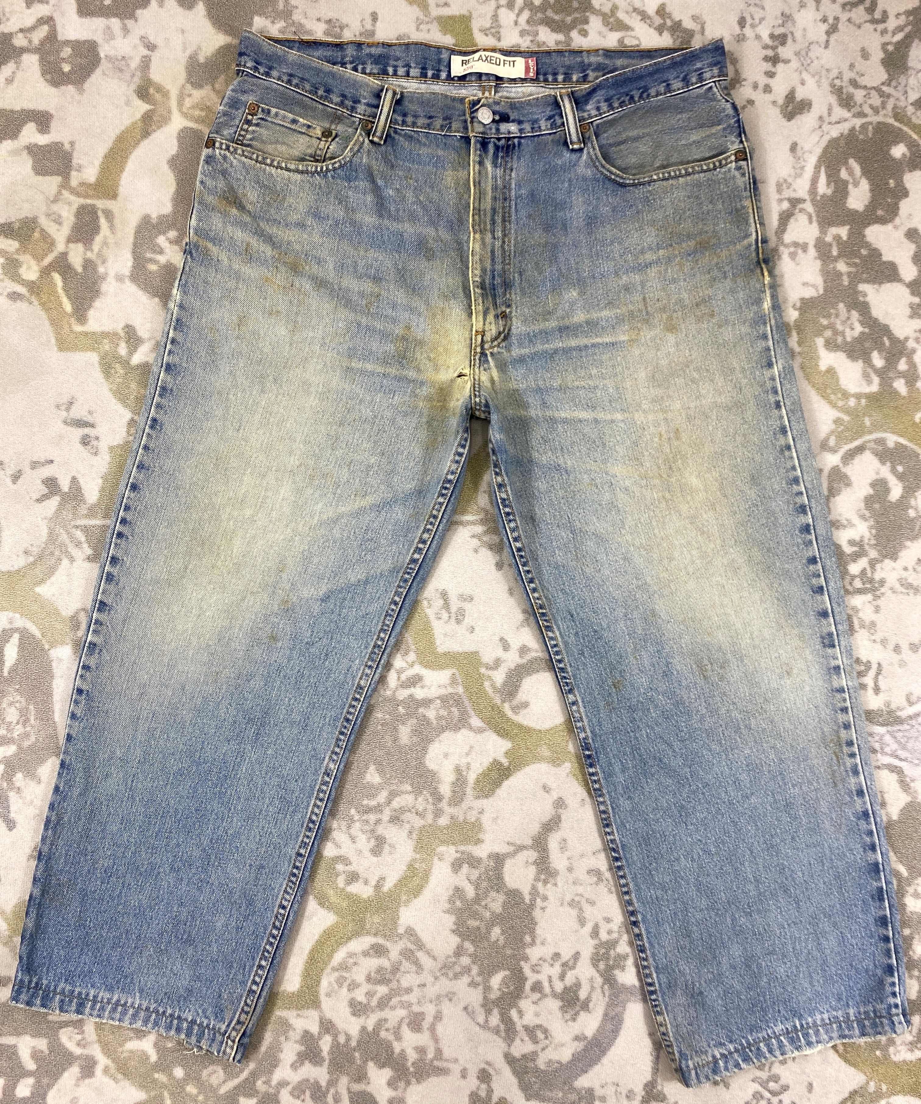 image of Distressed Denim x Levis Light Wash Vintage Levi's 550 Jeans 38X26.5 Denim -Sj105, Men's