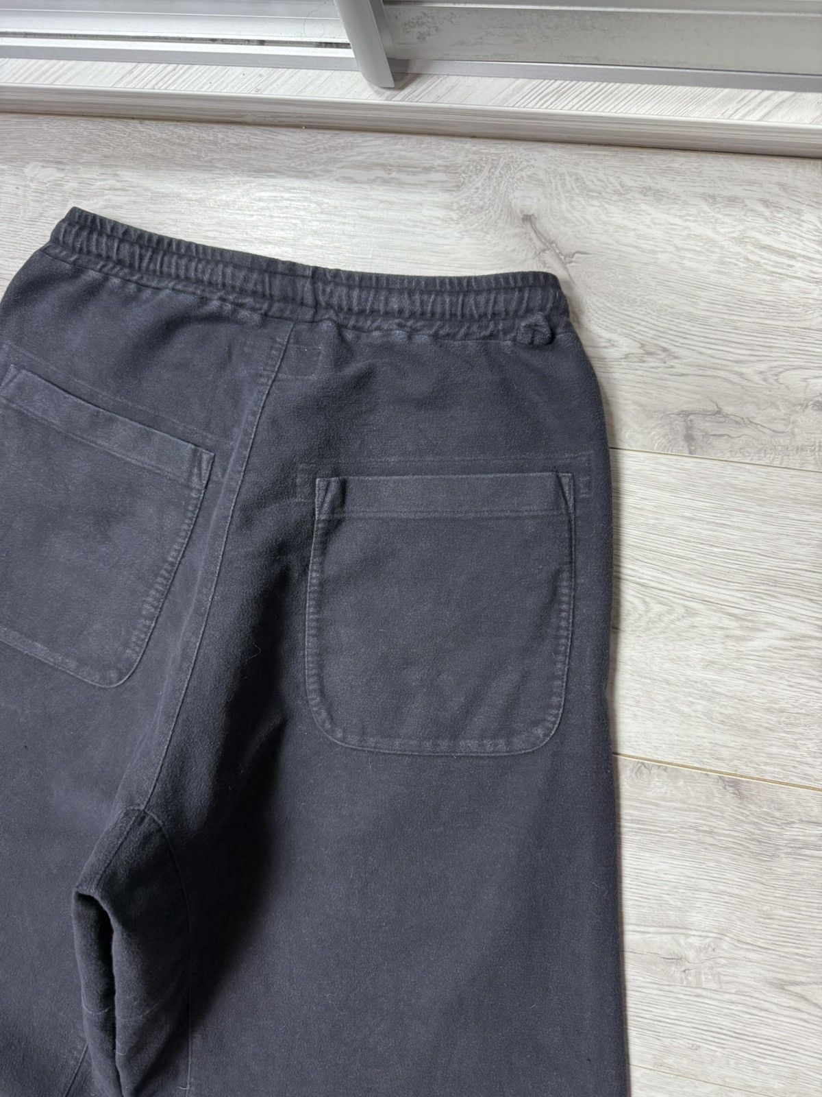 Universal Works Universal Works Oversized Jogger Pants Worn Washed Look Size US 32 / EU 48 - 13 Thumbnail