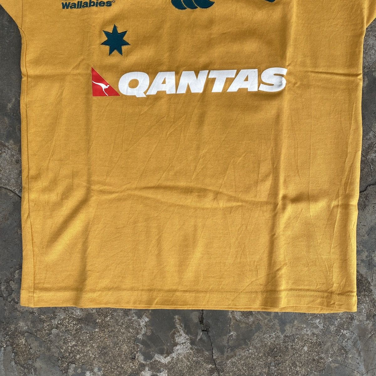 Canterbury of New Zealand Vintage Canterbury Australian Rugby Team Jersey Polos Size US S / EU 44-46 / 1 - 6 Thumbnail