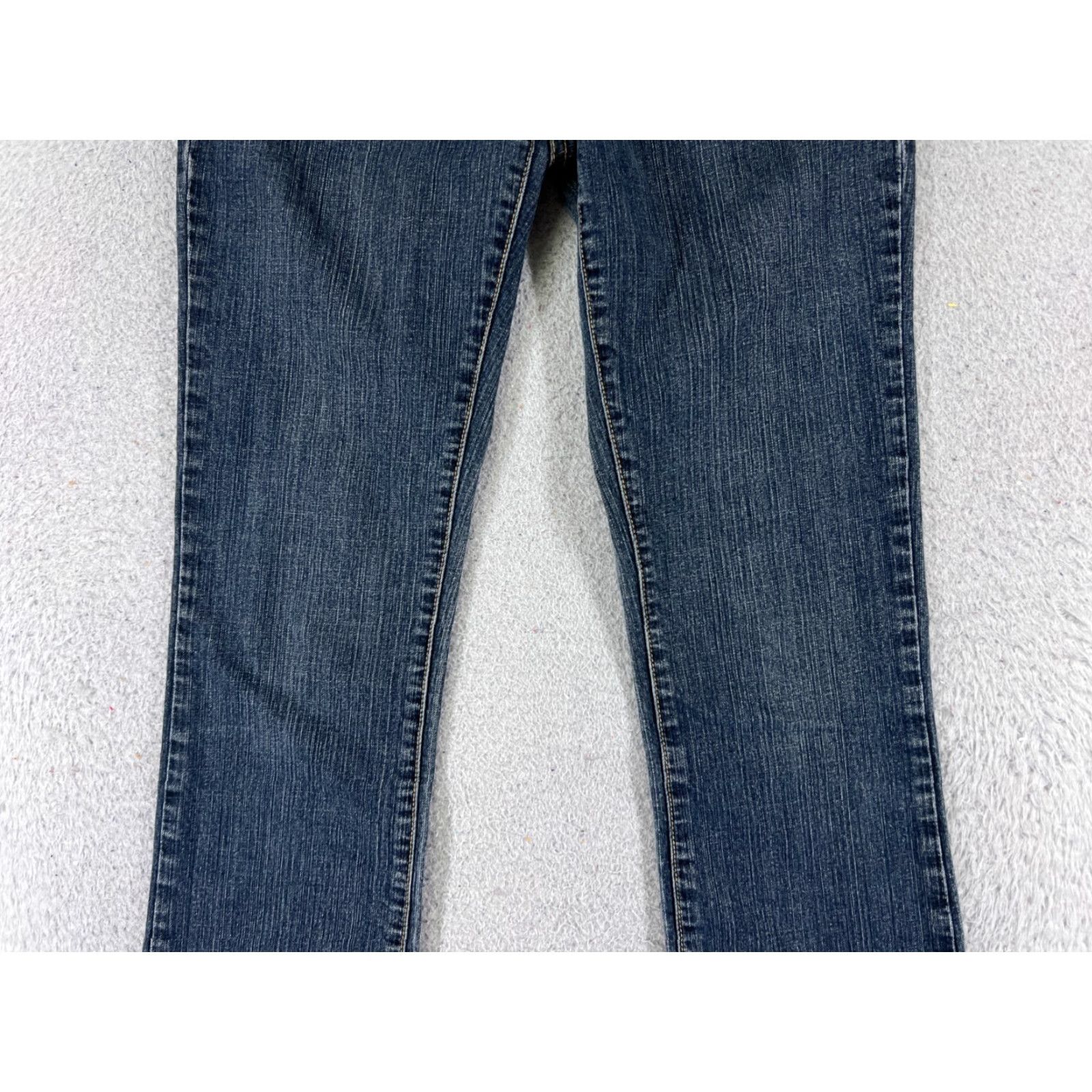 Denime Twentyone Jeans Women Boots-cut Denim Blue 29x31 Low Rise Distressed Cotton 5-Pocket Regular Size 29" - 3 Thumbnail