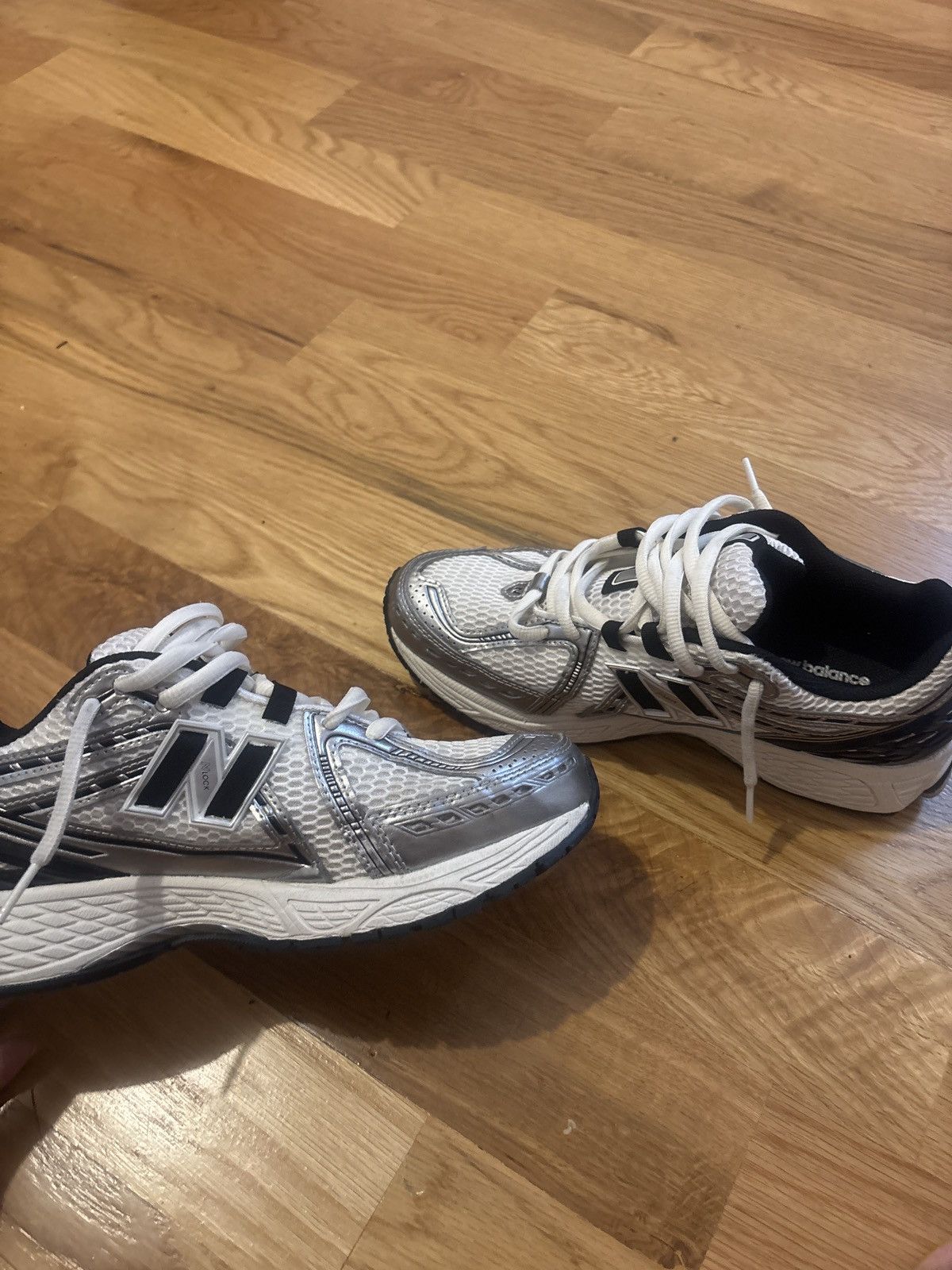New Balance #NewBalance Size US 8 / EU 41 - 3 Thumbnail
