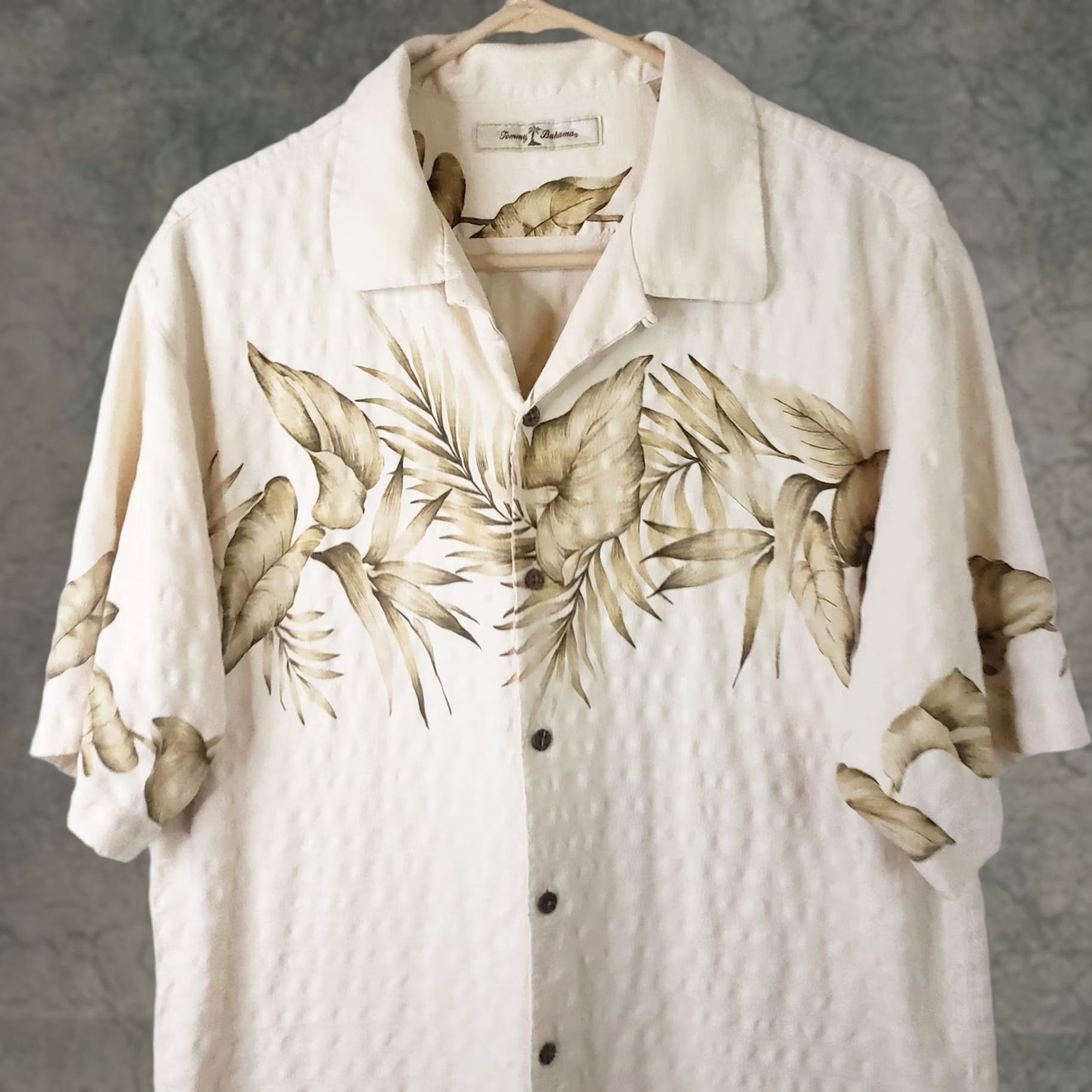 Tommy Bahama Tommy Bahama Shirt Short Sleeve Button L Yellow Silk Floral Tropical Hawaiian Button-Up Pocket Mens Regular Size L Size US L / EU 52-54 / 3 - 1 Thumbnail