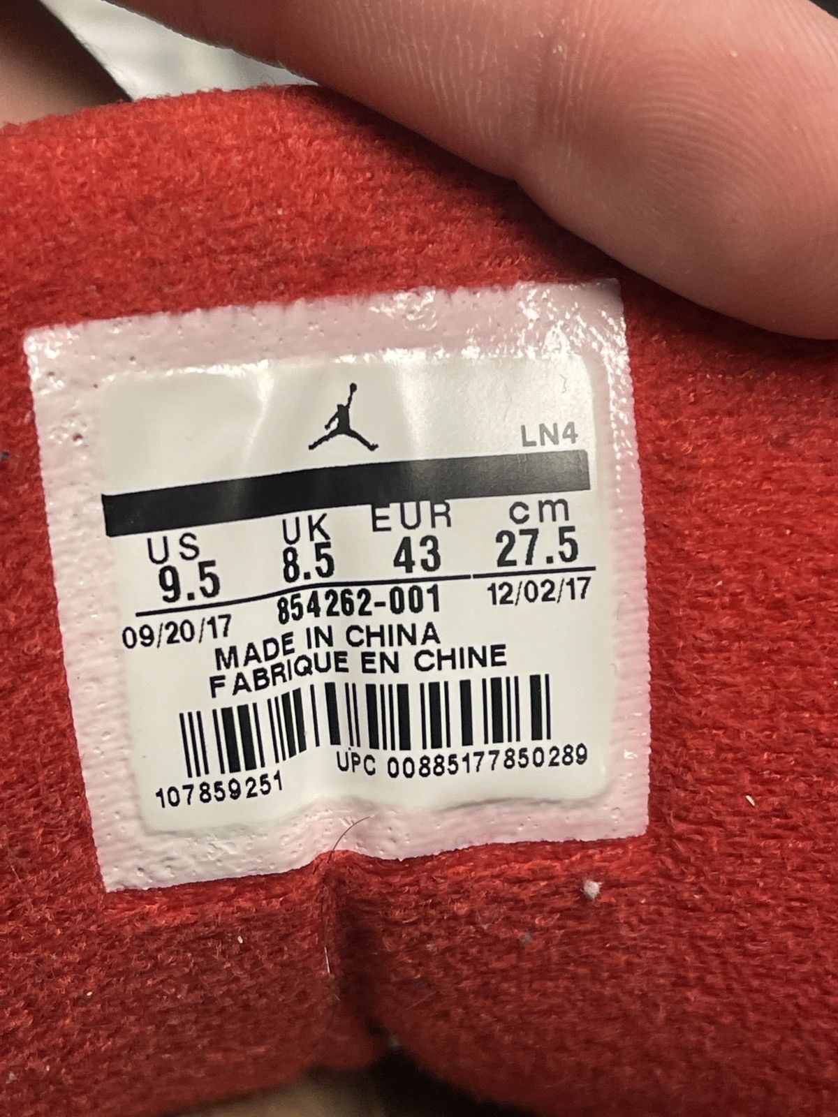Jordan Brand Size 9.5 - Jordan 3 Retro OG Mid Black Cement Very Clean! Size US 9.5 / EU 42-43 - 14 Thumbnail