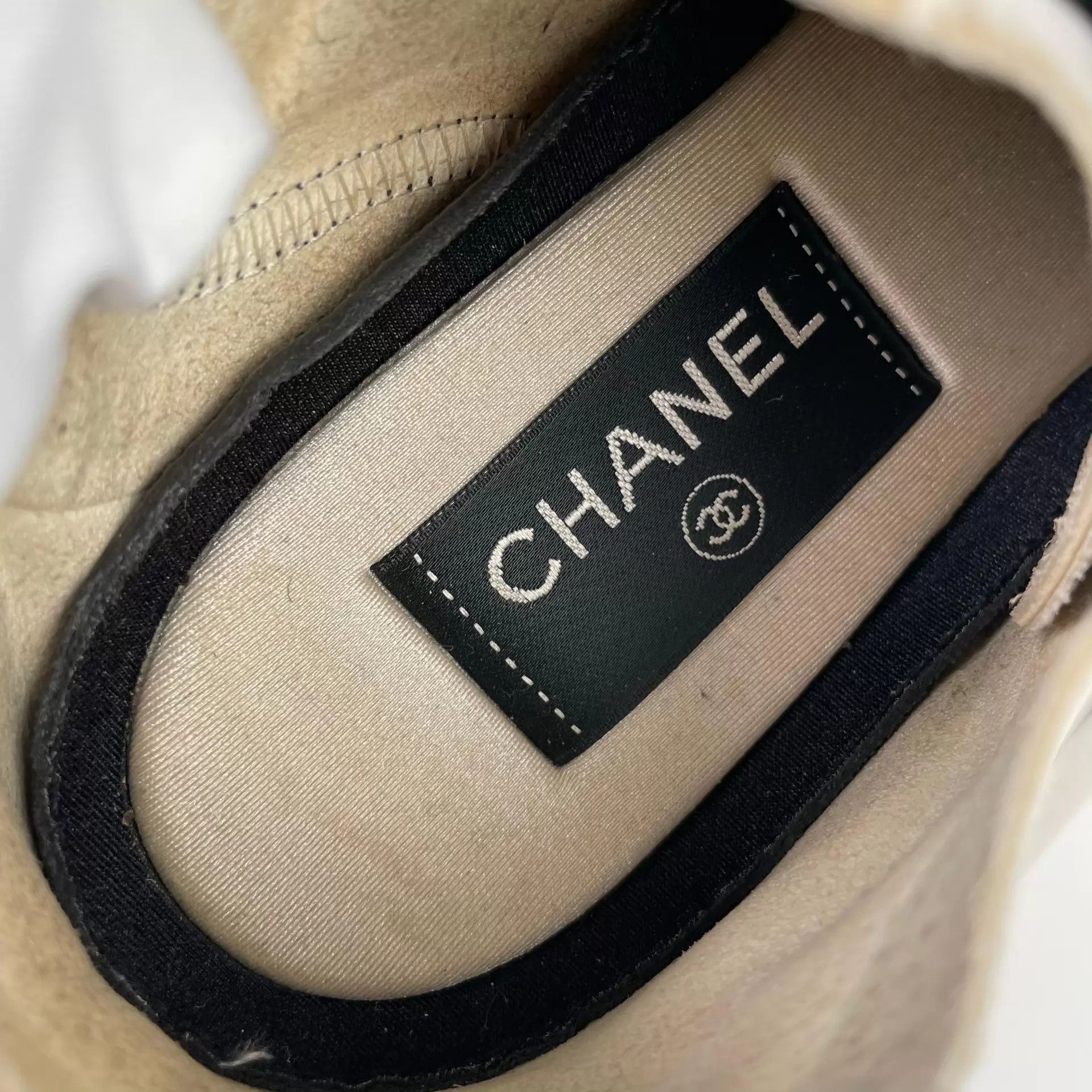 Chanel CHANEL Tulle & Lycra Panelled Sneakers 38 Black White Size US 7.5 / IT 37.5 - 6 Thumbnail