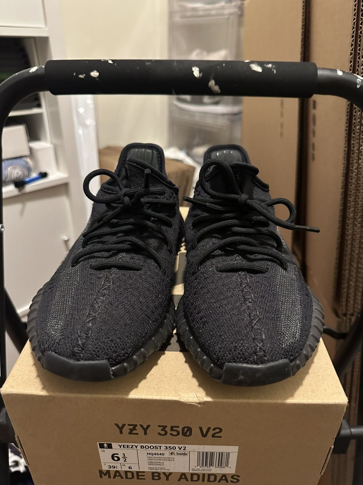 Adidas Onyx Adidas Yeezy Boost 350 v2 Size US 6.5 / EU 39-40 - 2 Thumbnail