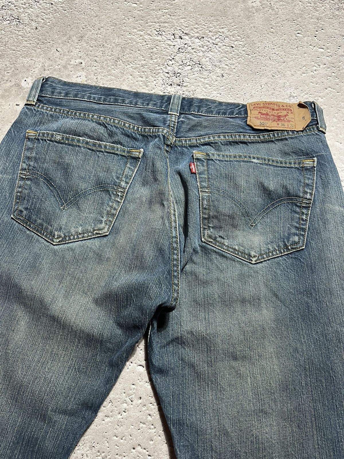 Jean × Levi's × Vintage Levis 501 Vintage 90s USA Distressed Denim Jeans Baggy Size US 36 / EU 52 - 5 Thumbnail