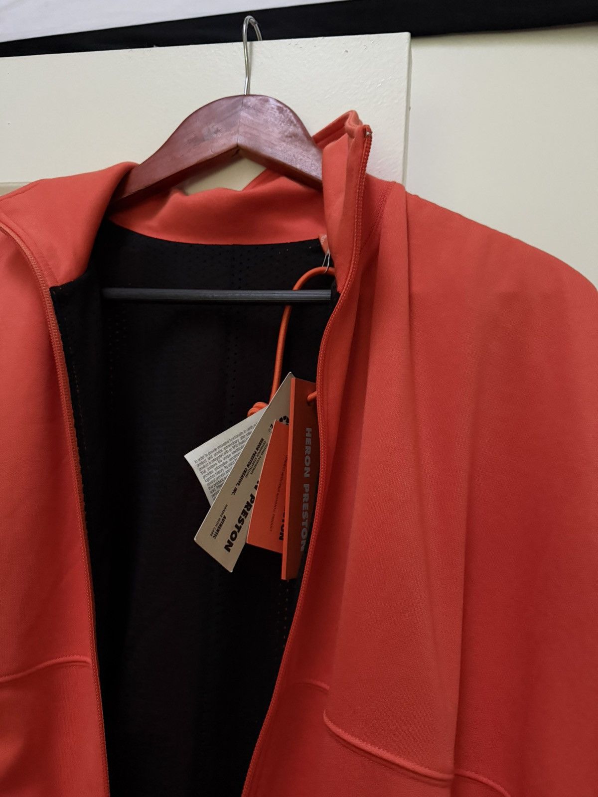 Heron Preston New! Heron Preston logo-stripe zipped track jacket Sz Small Size US S / EU 44-46 / 1 - 3 Thumbnail