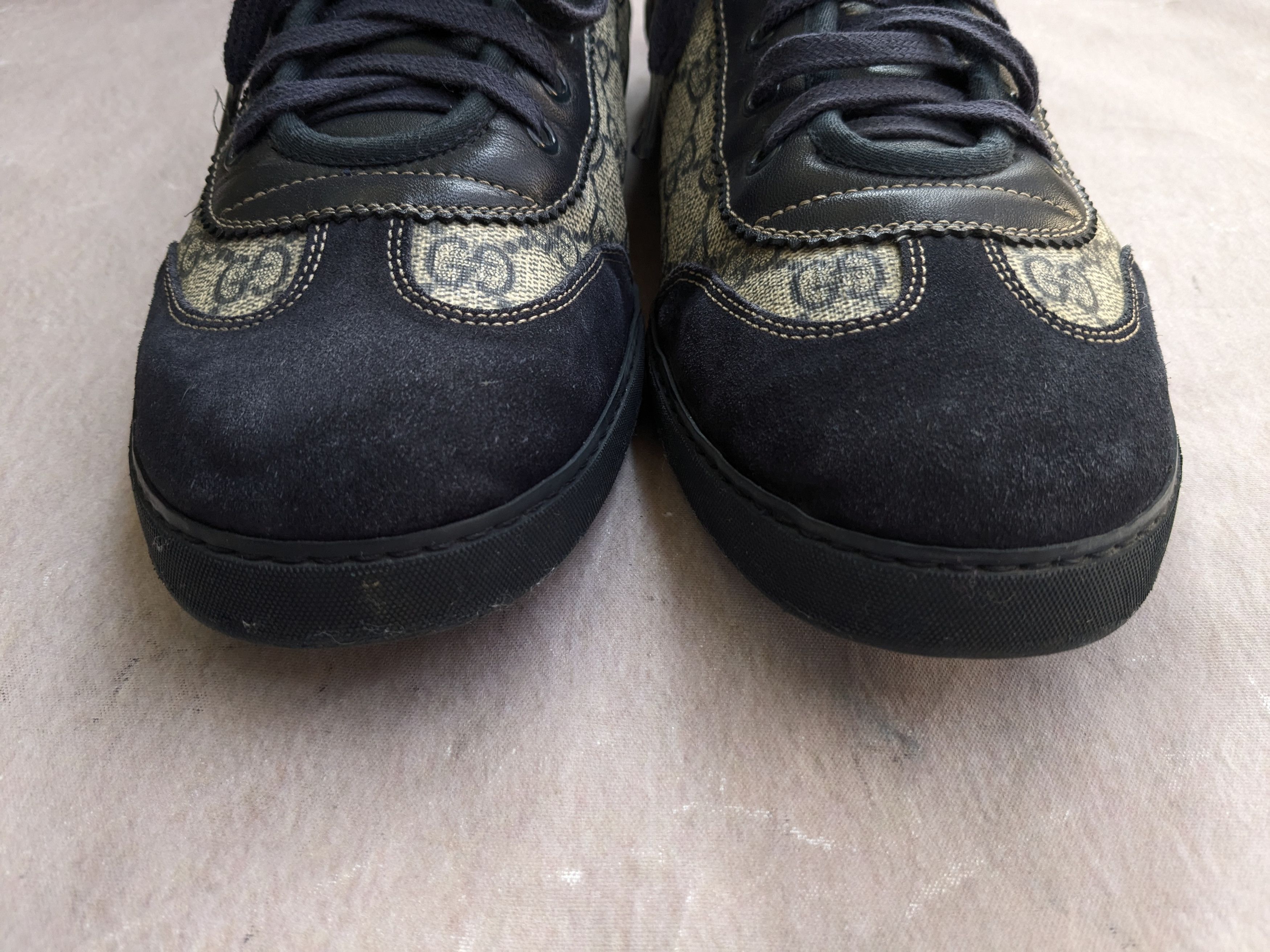 Gucci Gucci Sneakers Navy Blue Low Tops Canvas Suede Monogram Size US 10 / EU 43 - 2 Thumbnail