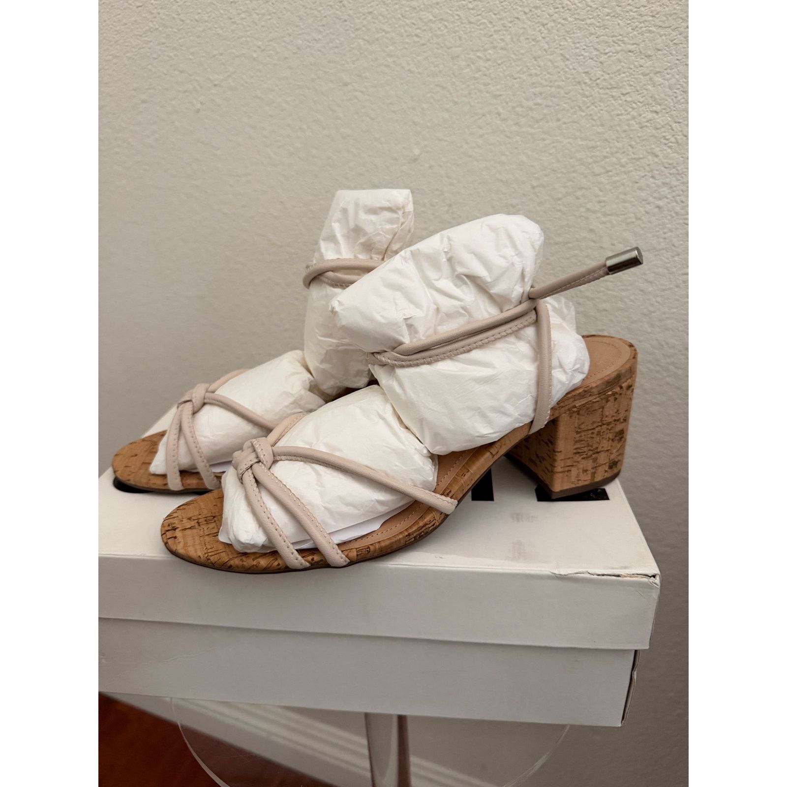 SCHUTZ Schutz Suzy leather & coral block heel sandals 8.5 beige Size US 8.5 / IT 38.5 - 4 Thumbnail