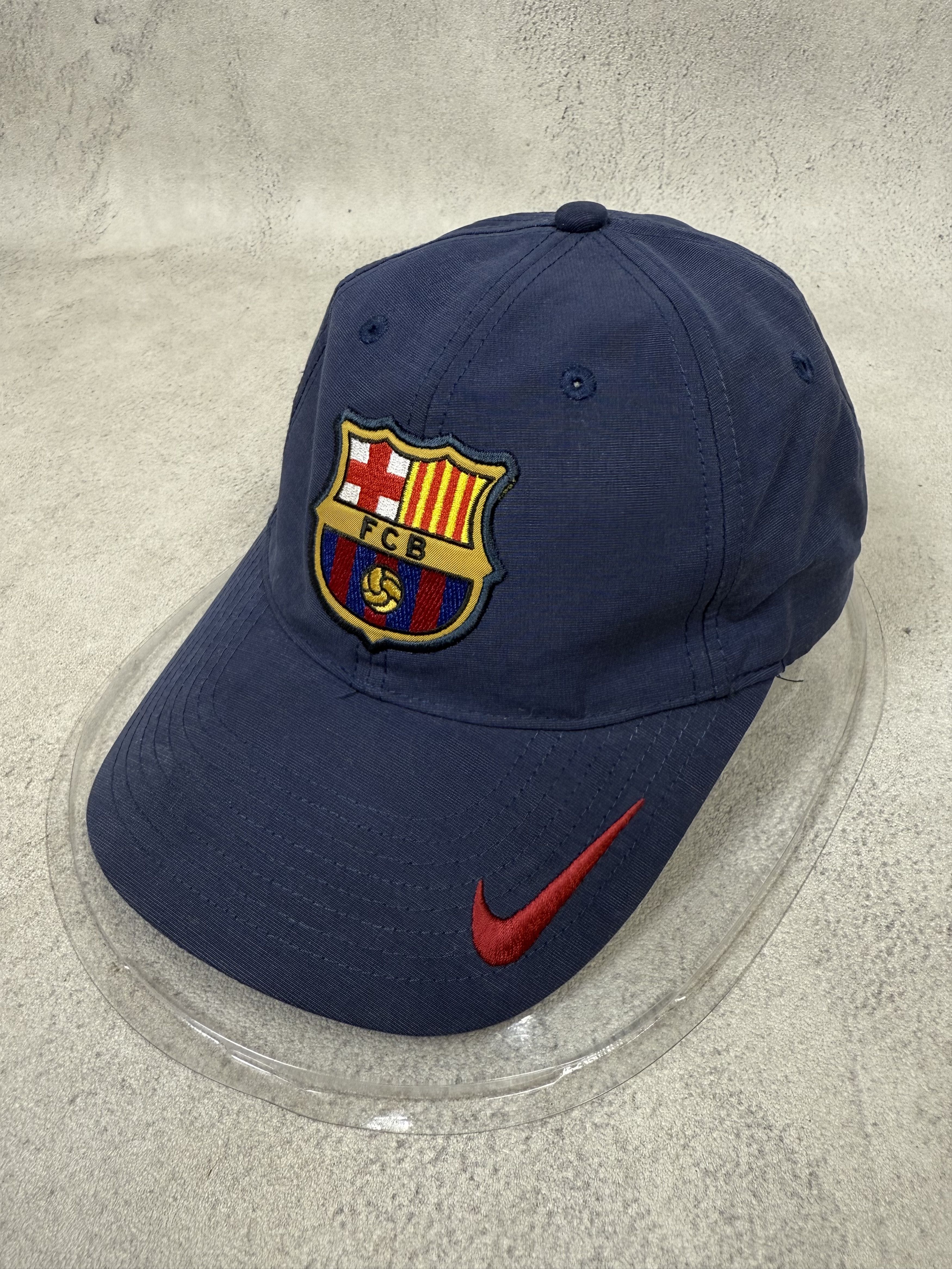 Nike Nike Barcelona Hat Cap Size ONE SIZE - 2 Thumbnail