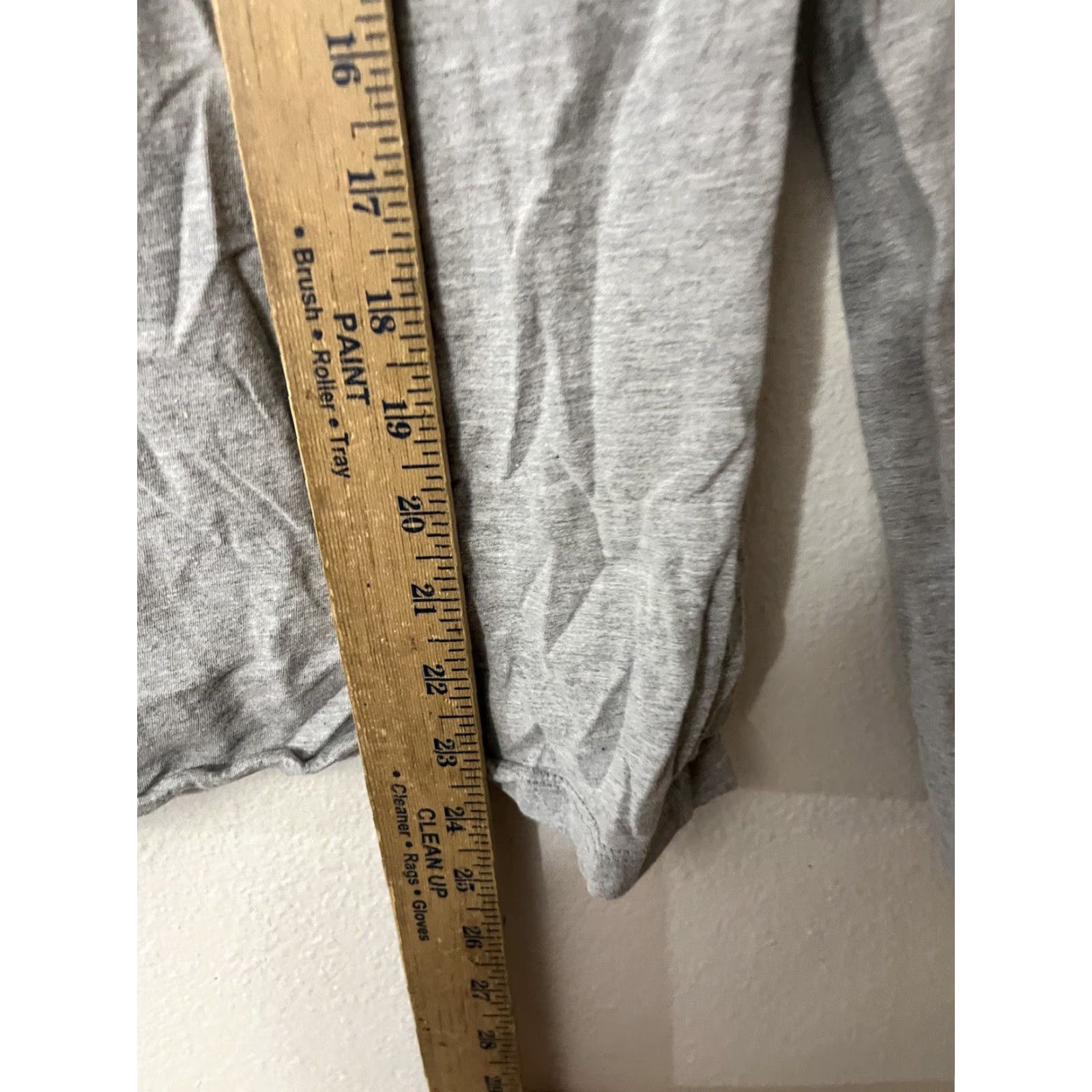 Vintage Fanatics T-Shirt Womens Medium V-Neck LONG SLEEVE Sienna Saints Gray ID: Fanatics Sienna Saints LONG SLEEVE V Neck T SHIRT WOMENS Medium V-NECK GRAY Size M / US 6-8 / IT 42-44 - 5 Thumbnail