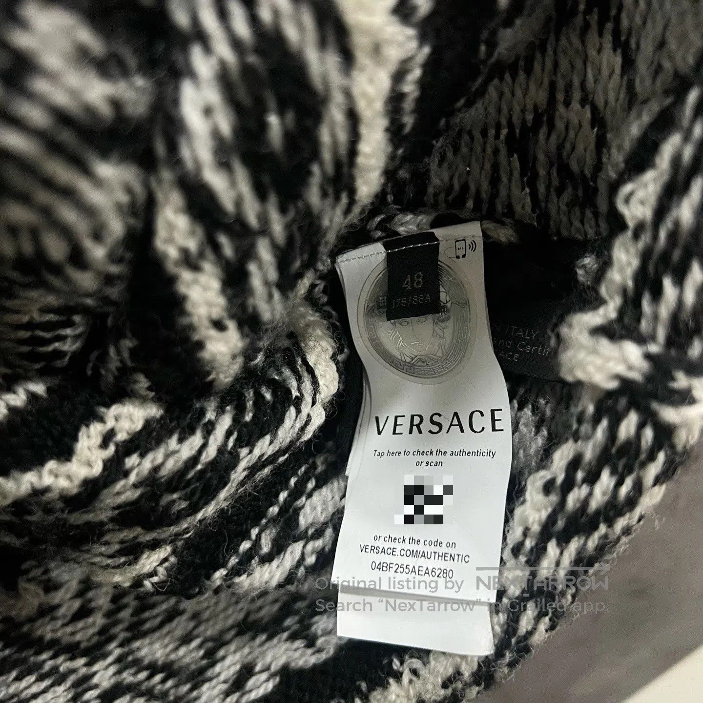 Versace Versace Black and White Knit Cardigan Sweater| Size US M / EU 48-50 / 2 - 5 Thumbnail