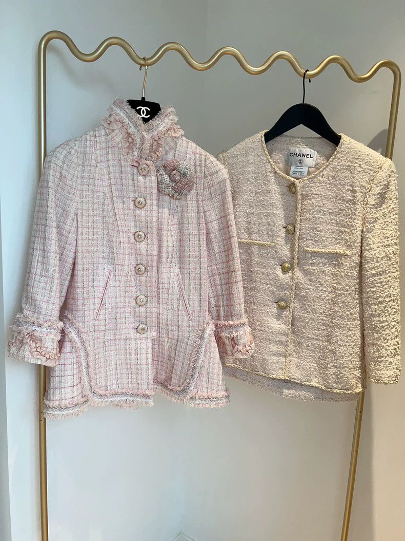 Chanel ChanelThe pink jacket of the Palace of Versailles 2503-Next Size XS / US 0-2 / IT 36-38 - 2 Thumbnail