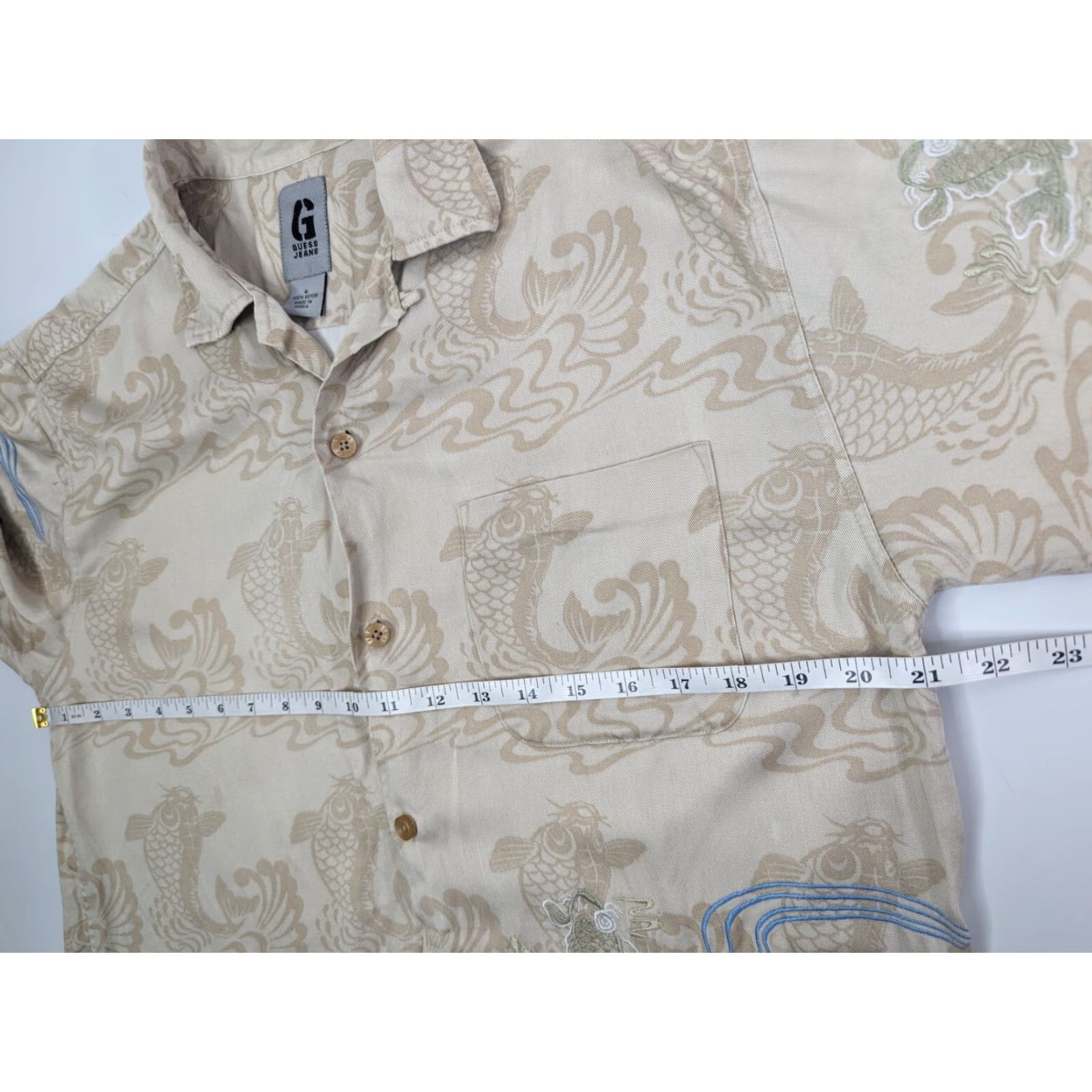 Guess GUESS Shirt Mens Small Beige Koi Embroidered Short Sleeve Button Up Camp Shirt Size US S / EU 44-46 / 1 - 5 Thumbnail