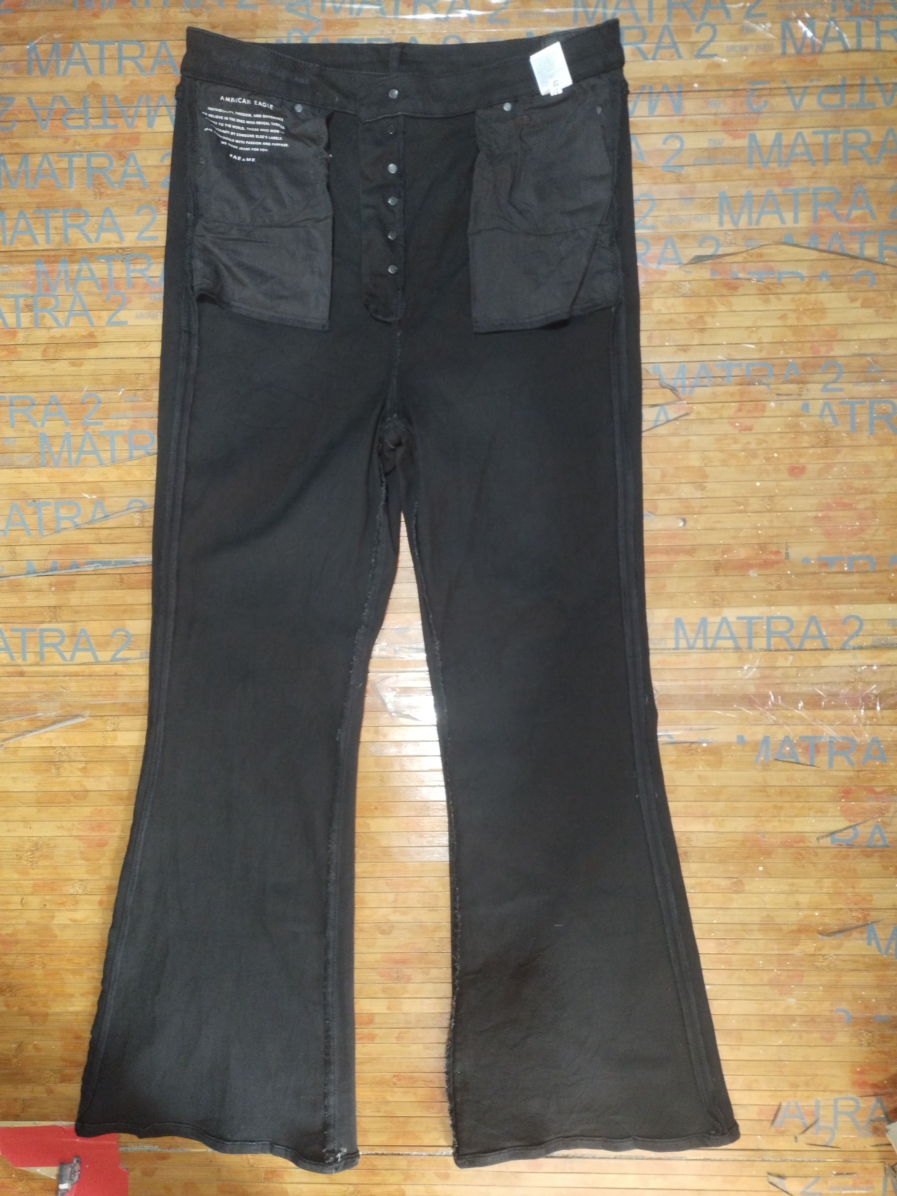 American Eagle Outfitters Jeans American Eagle - Baggy Style Sz 34" Size 34" / US 12 / IT 48 - 12 Thumbnail