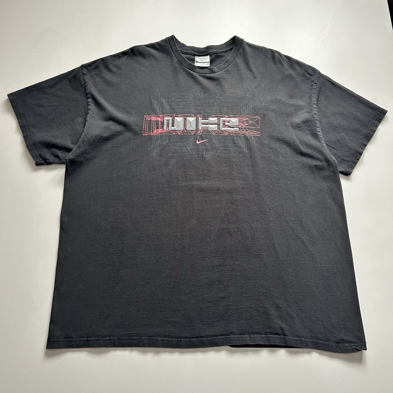 Nike Vintage Nike T Shirt Size 3XL Faded Black Y2K Center Swoosh Size US XXL / EU 58 / 5 - 1 Thumbnail