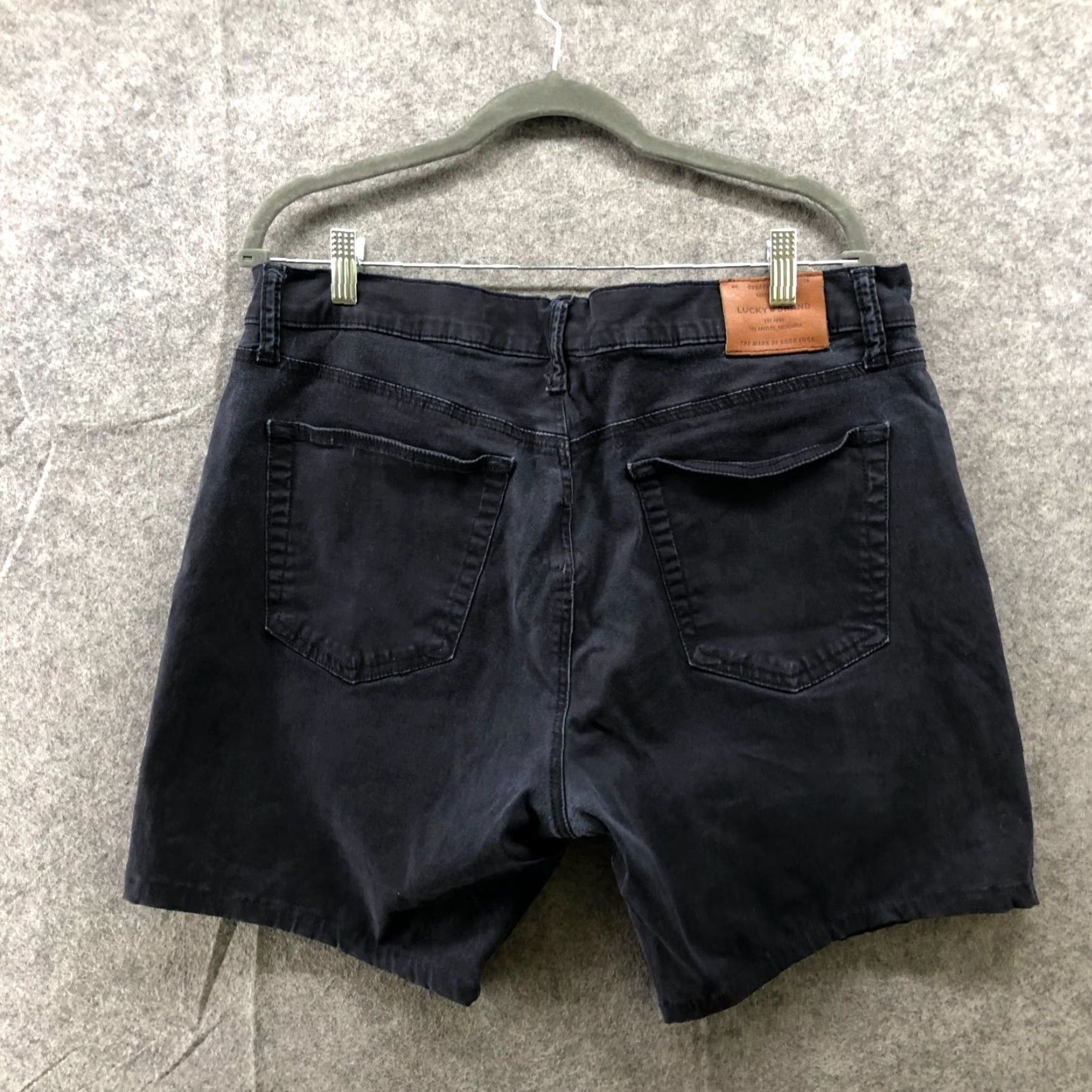 Lucky Brand Lucky Brand Slim Shorts Men 38 Navy Chino 5-Pocket Belt Loop Cotton Blend 7in Inseam Mens Size US 38 / EU 54 - 2 Thumbnail