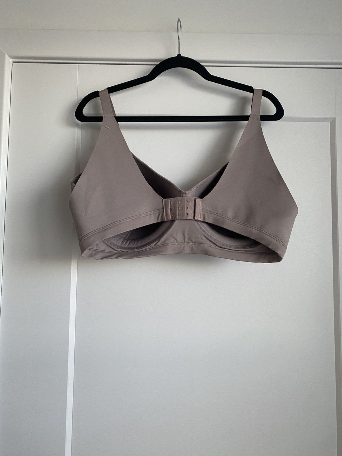 Warner Bros NWT Warner's No Side Effects wire free bra Mink grey 2XL Size ONE SIZE - 7 Thumbnail