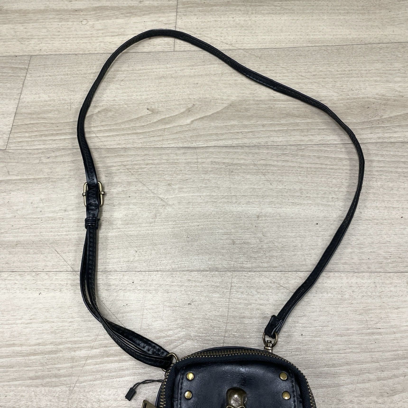 Vintage Women Bag Skull Rivet Single Shoulder Mini Messenger Gothic Wallet Fashion Bag Size ONE SIZE - 3 Thumbnail