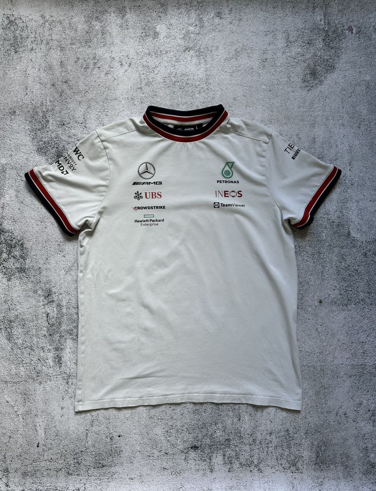 Mercedes-Benz Vintage Petronas AMG Mercedes-Benz Formula 1 T-shirt Racing Size US L / EU 52-54 / 3 - 1 Thumbnail