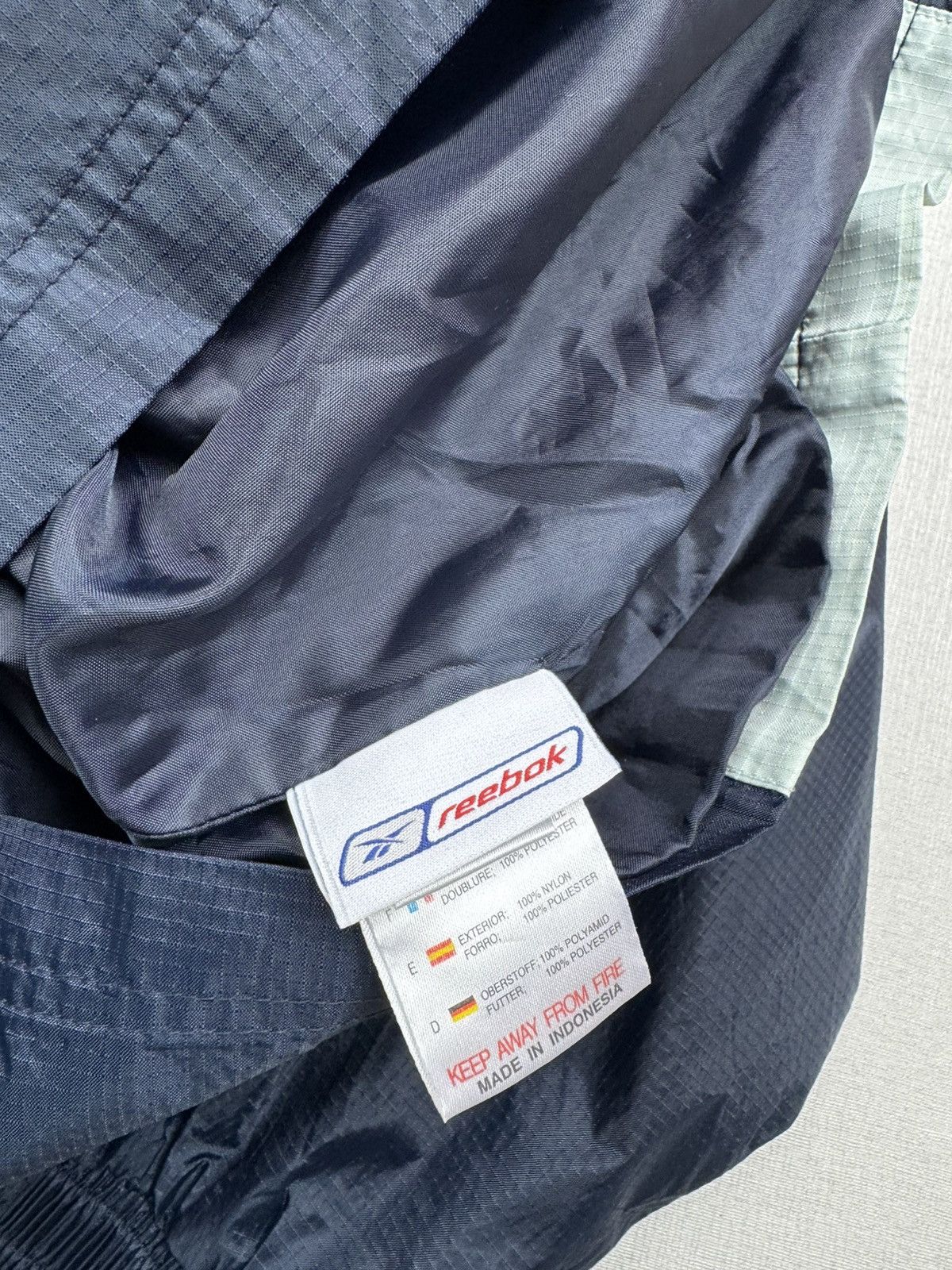 Reebok × Vintage Men’s Vintage Reebok Waterproof Anorak Jacket size S Size US S / EU 44-46 / 1 - 5 Thumbnail