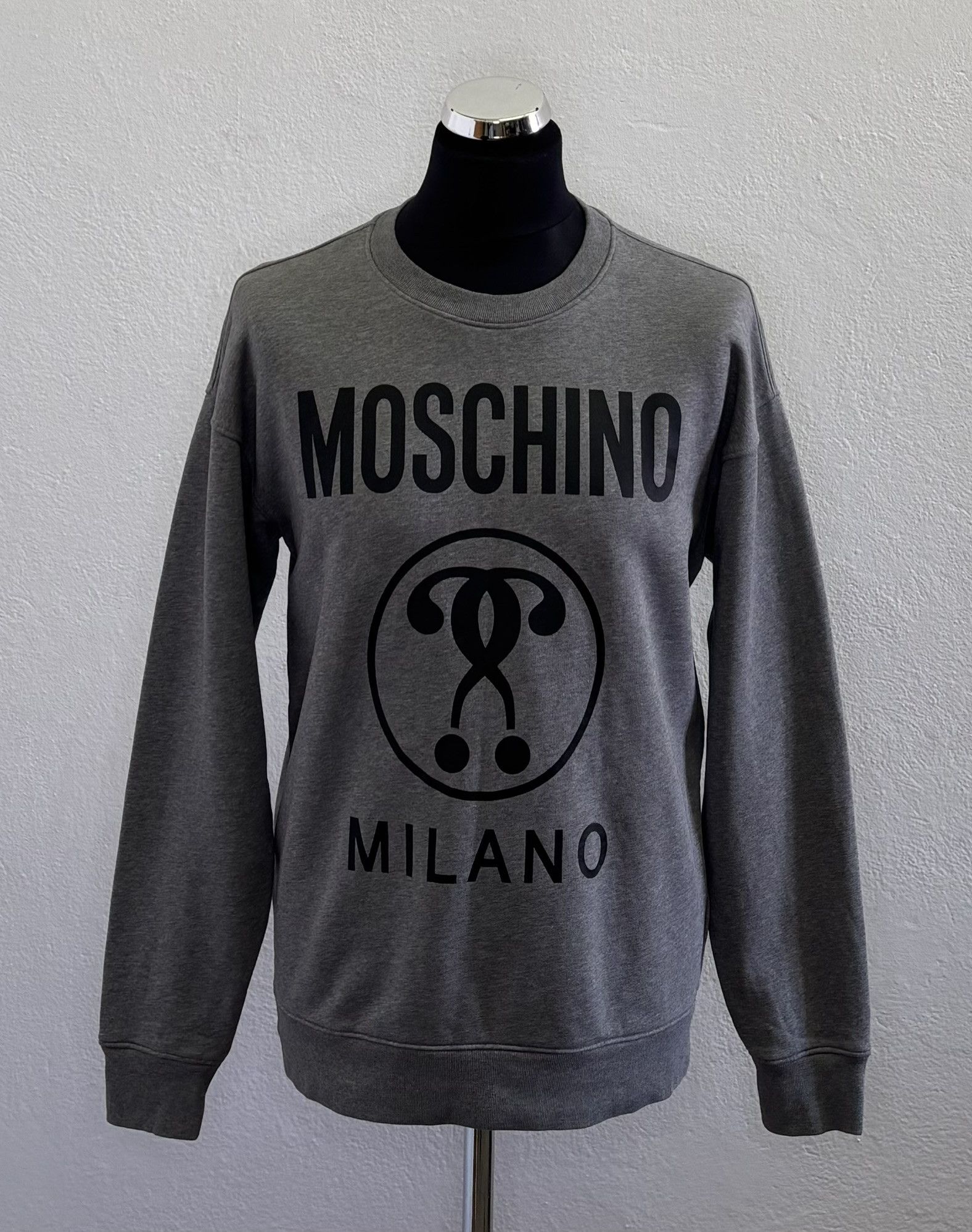 Moschino Milano gray sweatshirt medium
