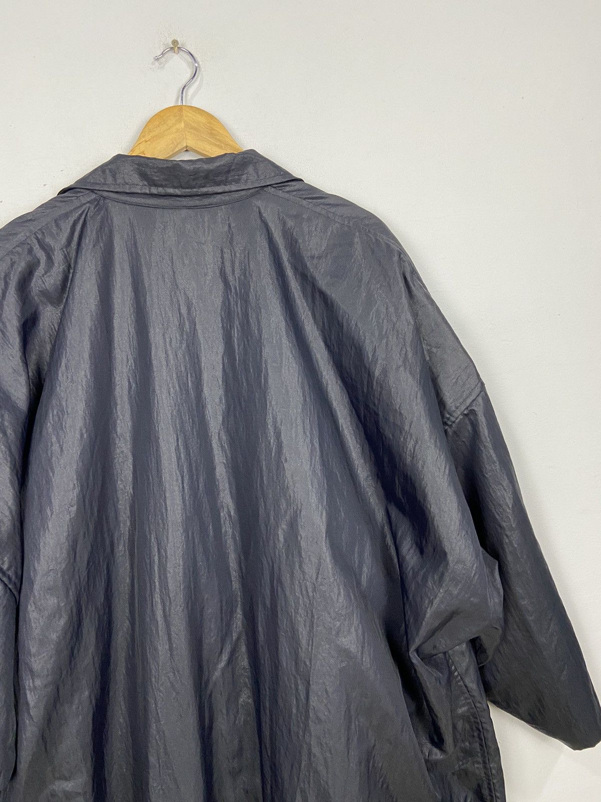 Issey Miyake × Other 80s Issey miyake Nylon Trench Interior Vest Jacket Size US M / EU 48-50 / 2 - 13 Thumbnail