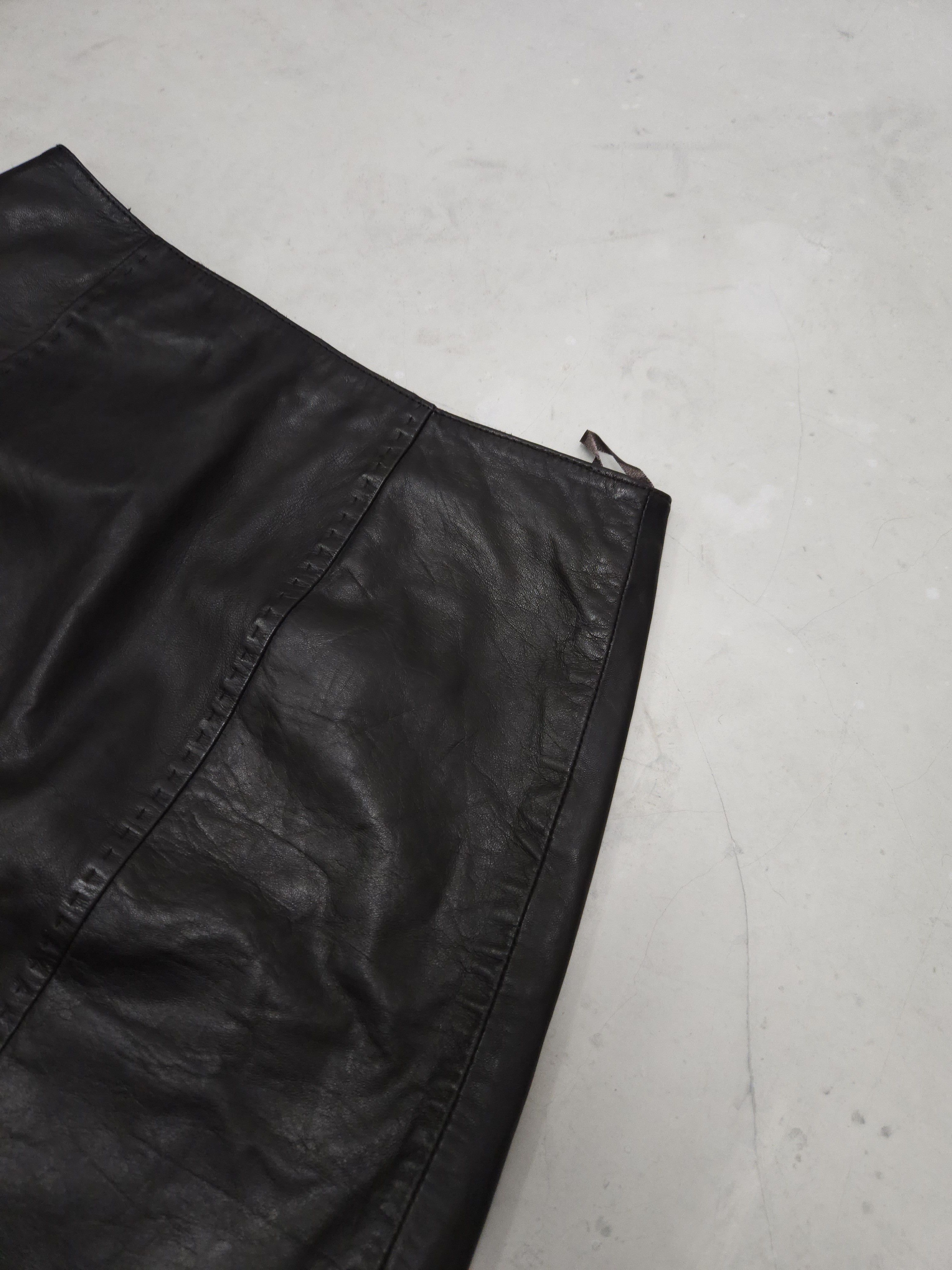 Max Mara × Weekend Max Mara Max mara leather mini skirt Size 26" / US 2 / IT 38 - 12 Thumbnail