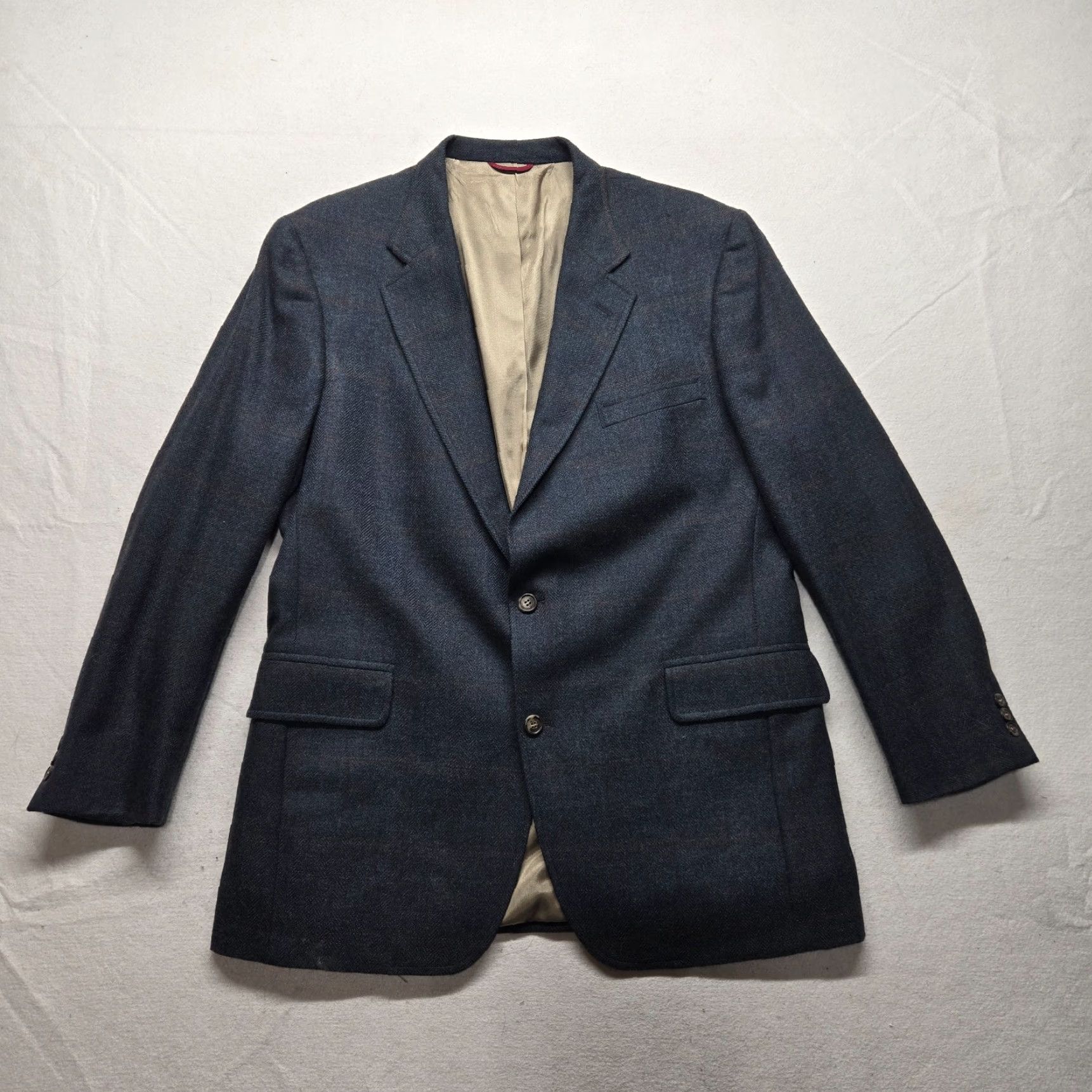 Jos. A. Bank Jos. A. Bank Blazer / Suit Jacket Gray Long 42L Men’s Tweed Button Closure Size 42R - 2 Thumbnail