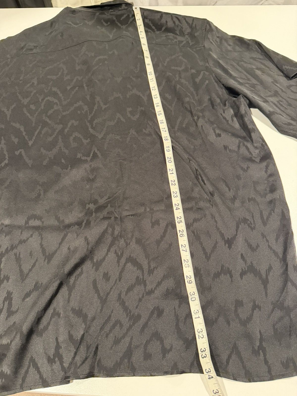 Saint Laurent Paris Saint laurent oversized silk shirt. 41/16. $1550 Size US XL / EU 56 / 4 - 9 Thumbnail