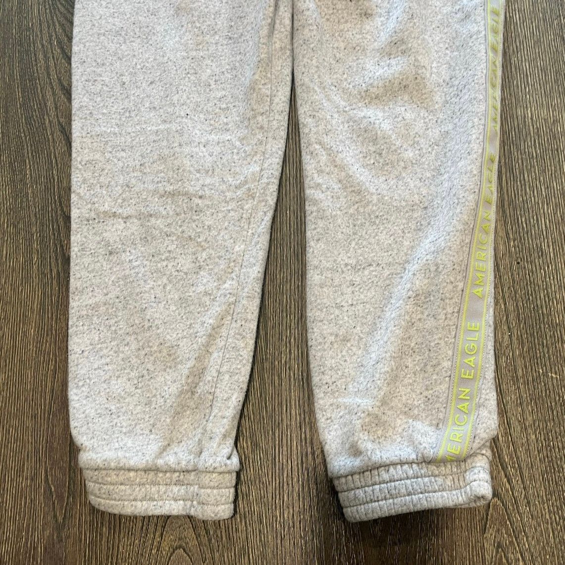 American Eagle Outfitters American Eagle Ahh-mazingly Soft Jogger Pants Grey Size M Size 26" / US 2 / IT 38 - 8 Thumbnail