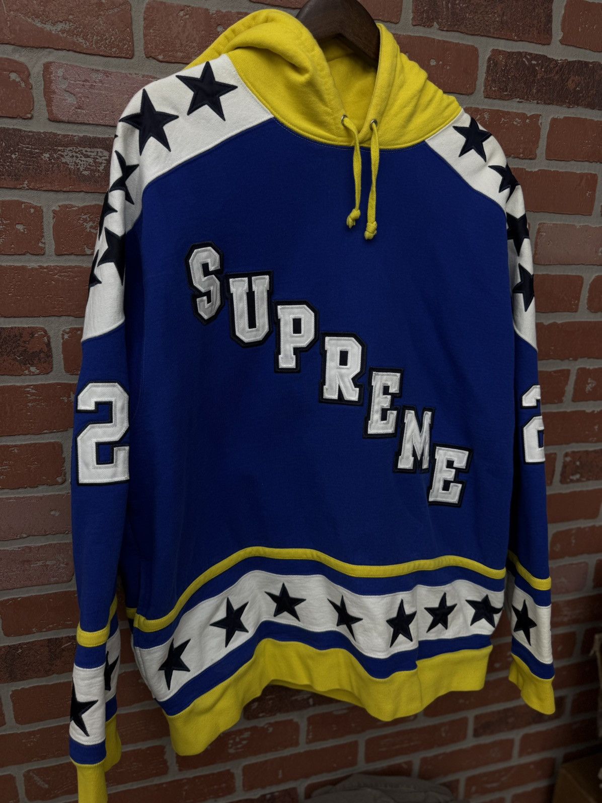 Supreme Supreme Hockey Hoodie Blue Yellow Size XL 🧼 Size US XL / EU 56 / 4 - 4 Thumbnail