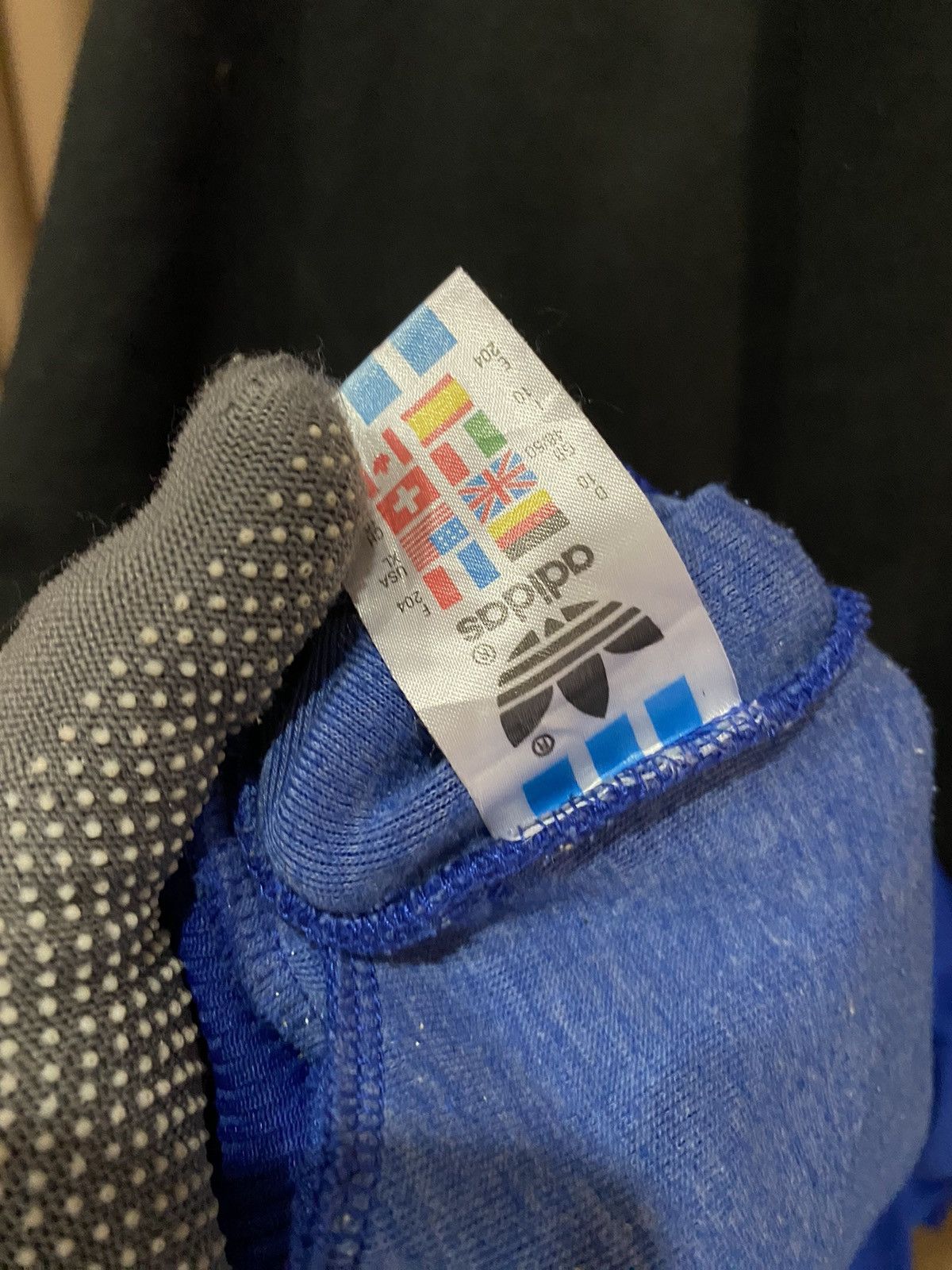 Adidas VINTAGE ADIDAS TRACKTOP Size US L / EU 52-54 / 3 - 9 Thumbnail