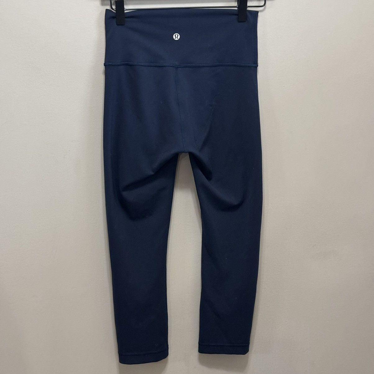 Lululemon Lululemon Wunder Train High-Rise Crop 21" True Navy 6 Size 28" / US 6 / IT 42 - 2 Thumbnail