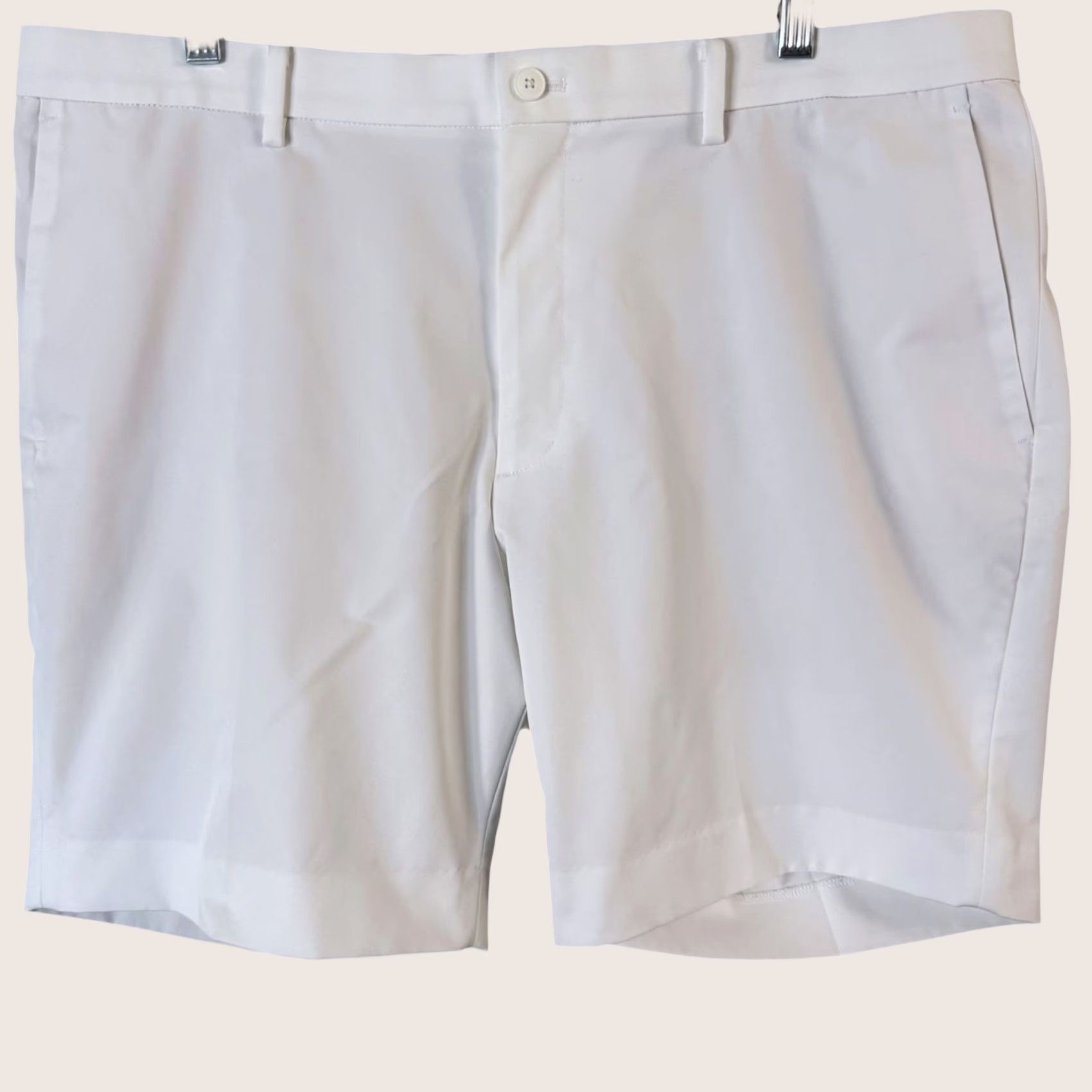 Uniqlo Uniqlo Airsense 7'' Chino Shorts White Men's XL Summer Beach Preppy Golf Size US 36 / EU 52 - 1 Thumbnail