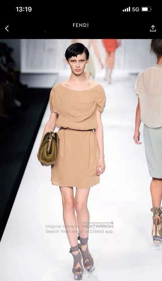 Fendi Fendi Spring/Summer Milan Fashion Week dress Size XS / US 0-2 / IT 36-38 - 1 Thumbnail