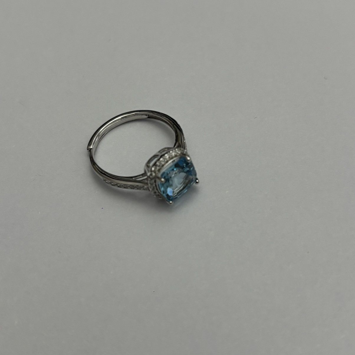 Other Blue gemstone ring Size ONE SIZE - 1 Thumbnail