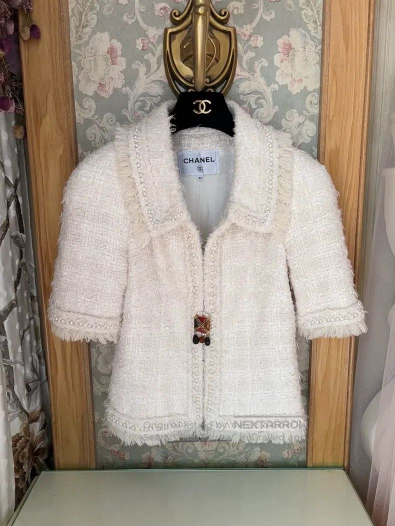 Chanel Chanel Greek glazed button jacket Size XXS / US 00 / IT 34 - 1 Thumbnail