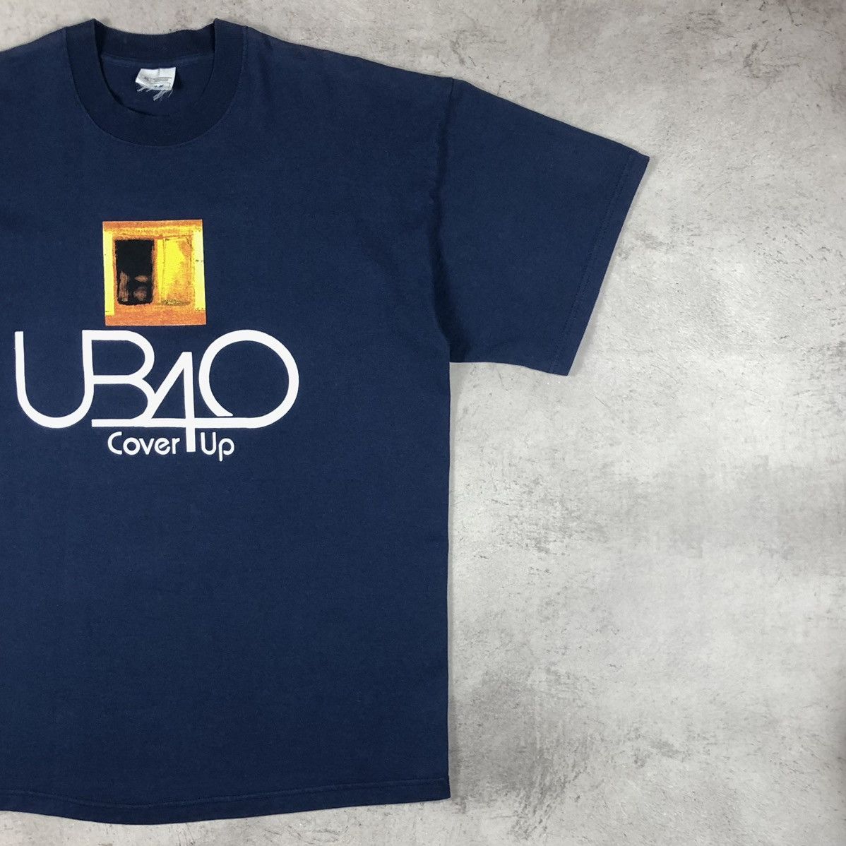 Band Tees 2001 UB40 Cover Up Tee Size US L / EU 52-54 / 3 - 6 Thumbnail