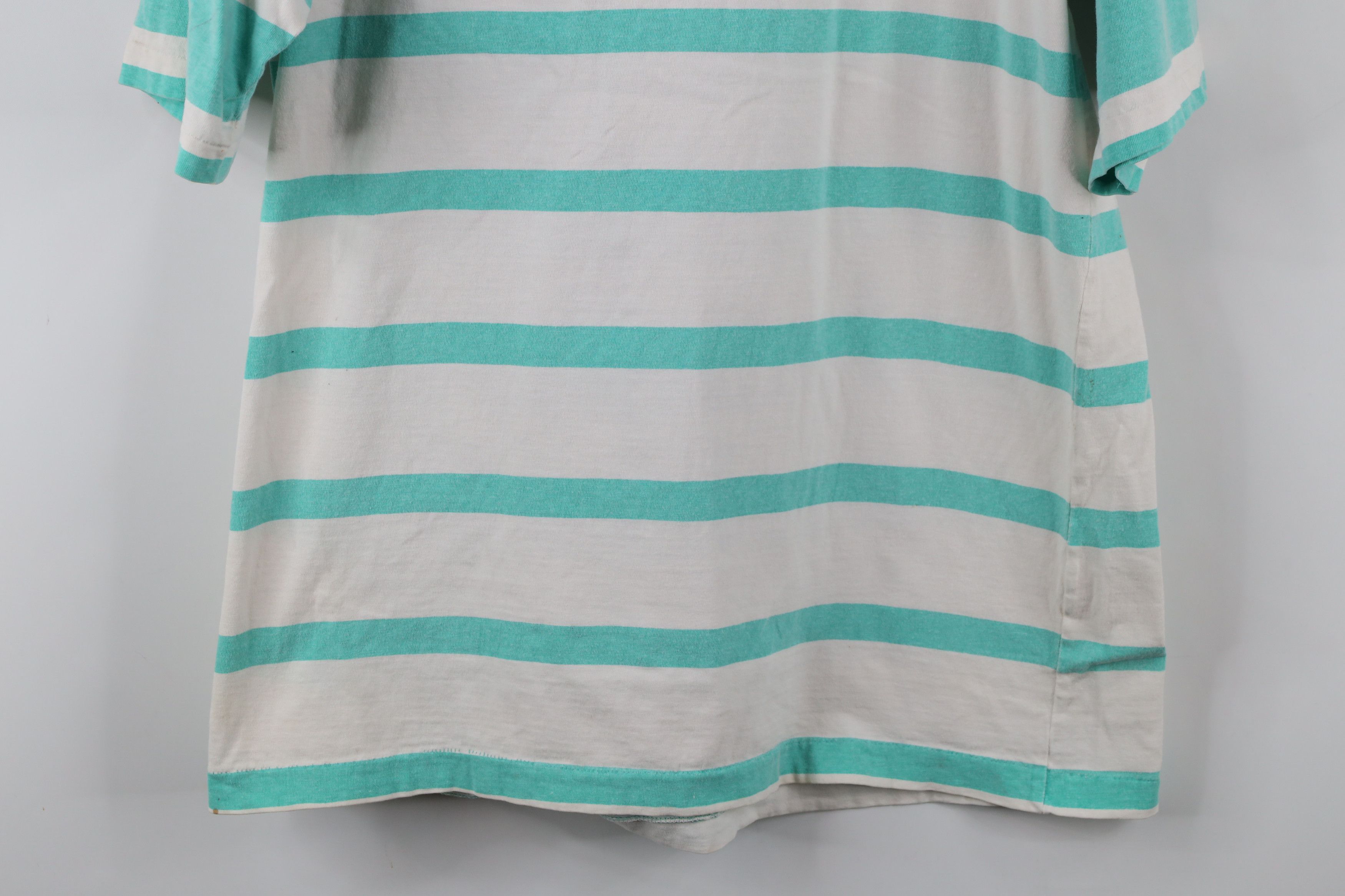 Vintage Vintage 90s Streetwear Fit Striped Pocket T-Shirt Cotton Size US L / EU 52-54 / 3 - 10 Thumbnail
