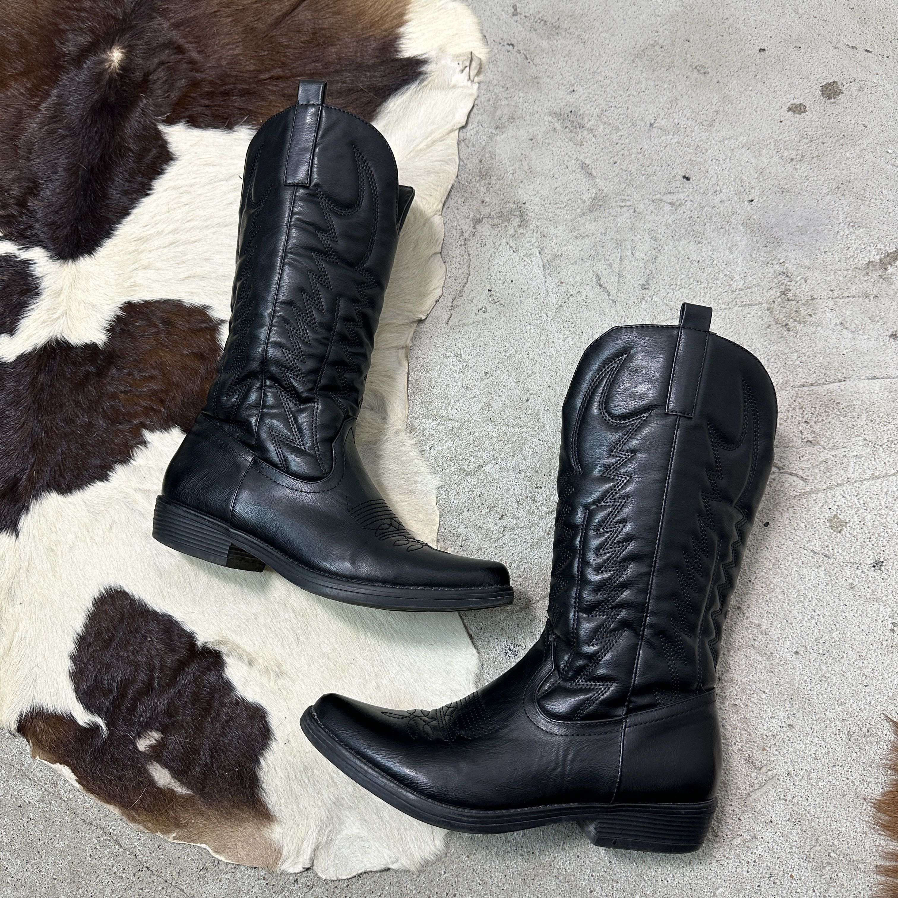 Vintage Vintage Western Faux Leather Cowboy Boots 00s Size US 10 / IT 40 - 9 Thumbnail
