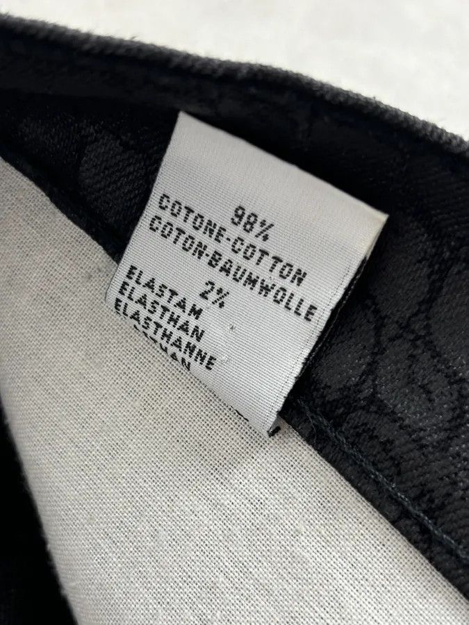 Roberto Cavalli 2000s Roberto Cavalli Crocodile Effect Obscure Black Pants Size US 32 / EU 48 - 12 Thumbnail
