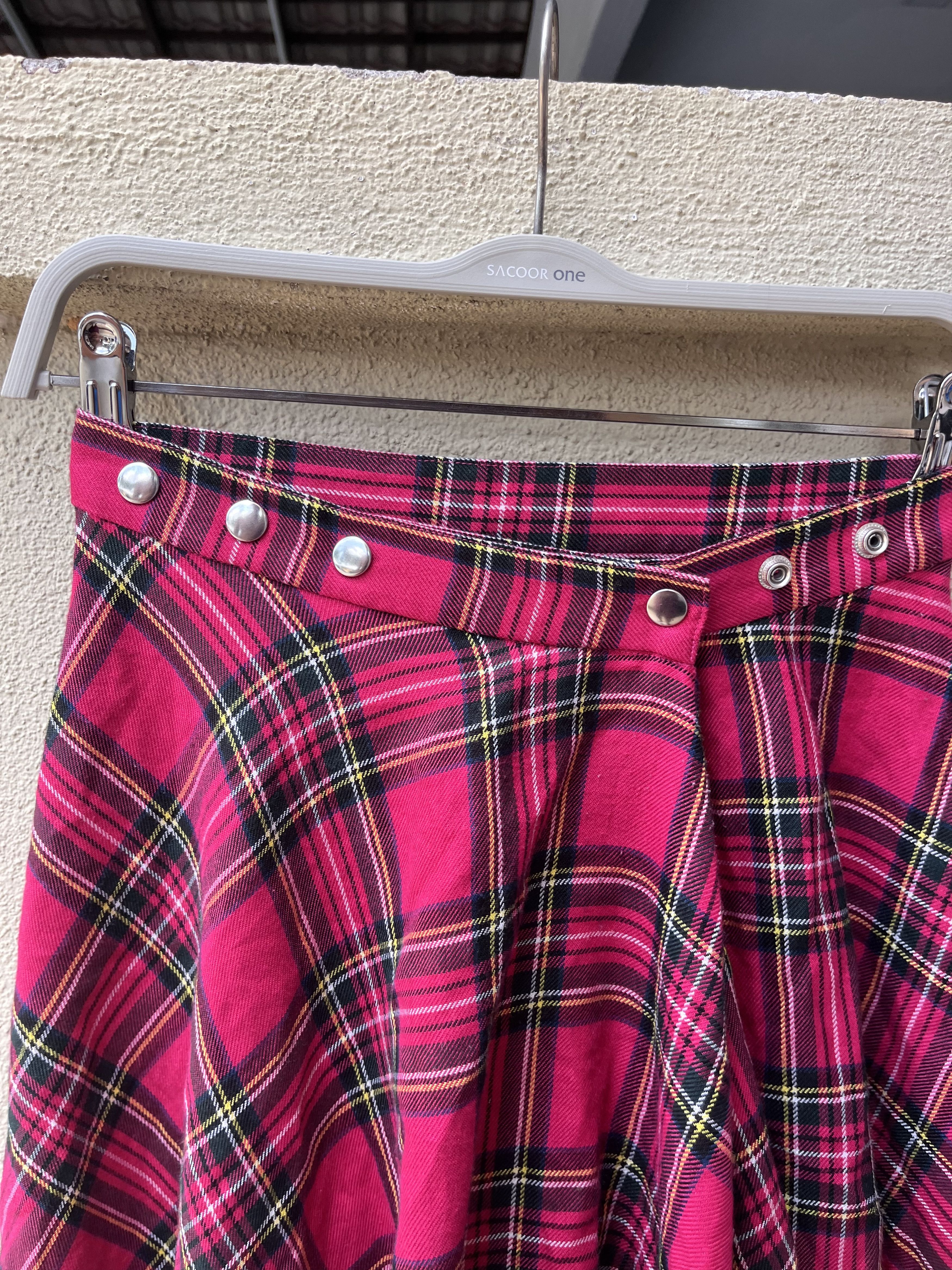 Seditionaries Sexy dynamite pink tartan assymetrical skirt Size 26" / US 2 / IT 38 - 2 Thumbnail